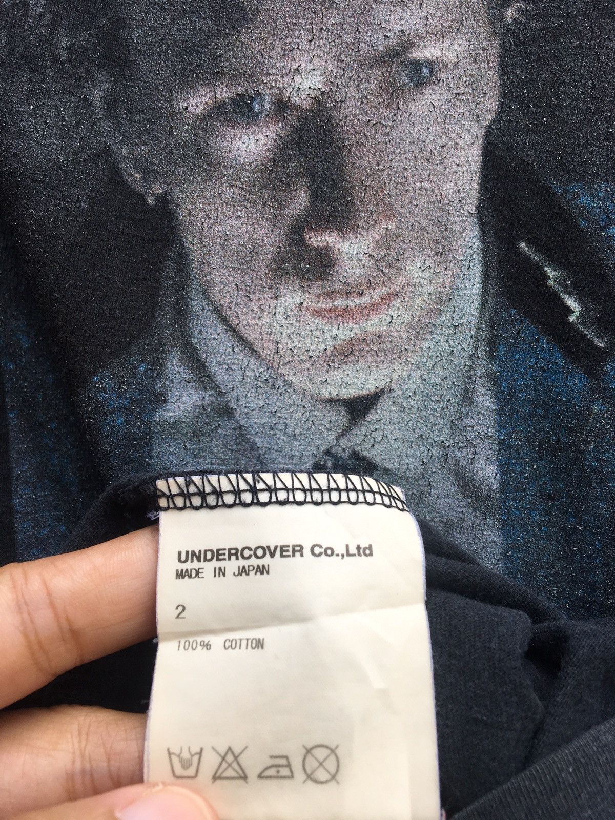 Undercover Rarest Undercover Johnny Rotten Photograph by Dennis Morris Size US S / EU 44-46 / 1 - 14 Thumbnail