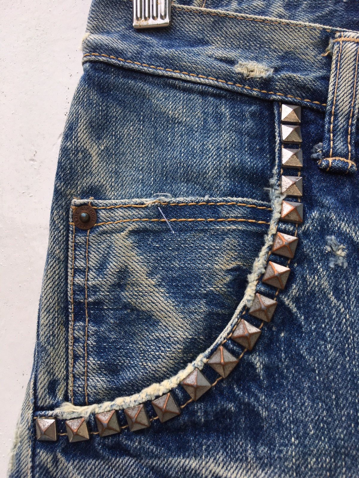 Hysteric Glamour Rare Hysteric Glamour Distressed Metal Spike Jeans Size US 28 / EU 44 - 11 Thumbnail