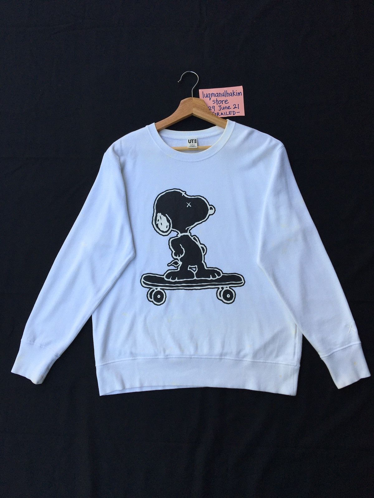 Kaws × Uniqlo Rare Joe Kaws x Uniqlo Peanuts Snoopy Sweatshirt Size US L / EU 52-54 / 3 - 2 Thumbnail