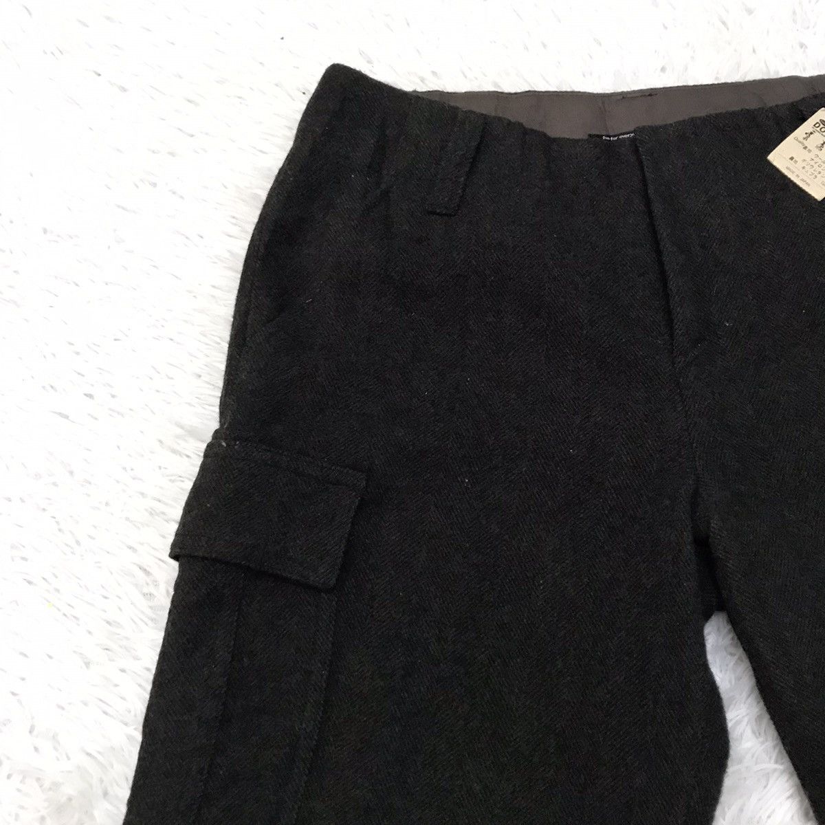 Japanese Brand The doi family limited short wool cargo pant made in Japan Size US 28 / EU 44 - 2 Thumbnail
