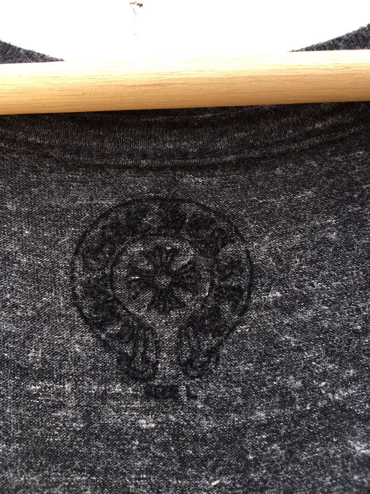 Chrome Hearts CHROME HEARTS MADE IN USA V NECK RED LOGOS T-SHIRTS Size US S / EU 44-46 / 1 - 13 Thumbnail
