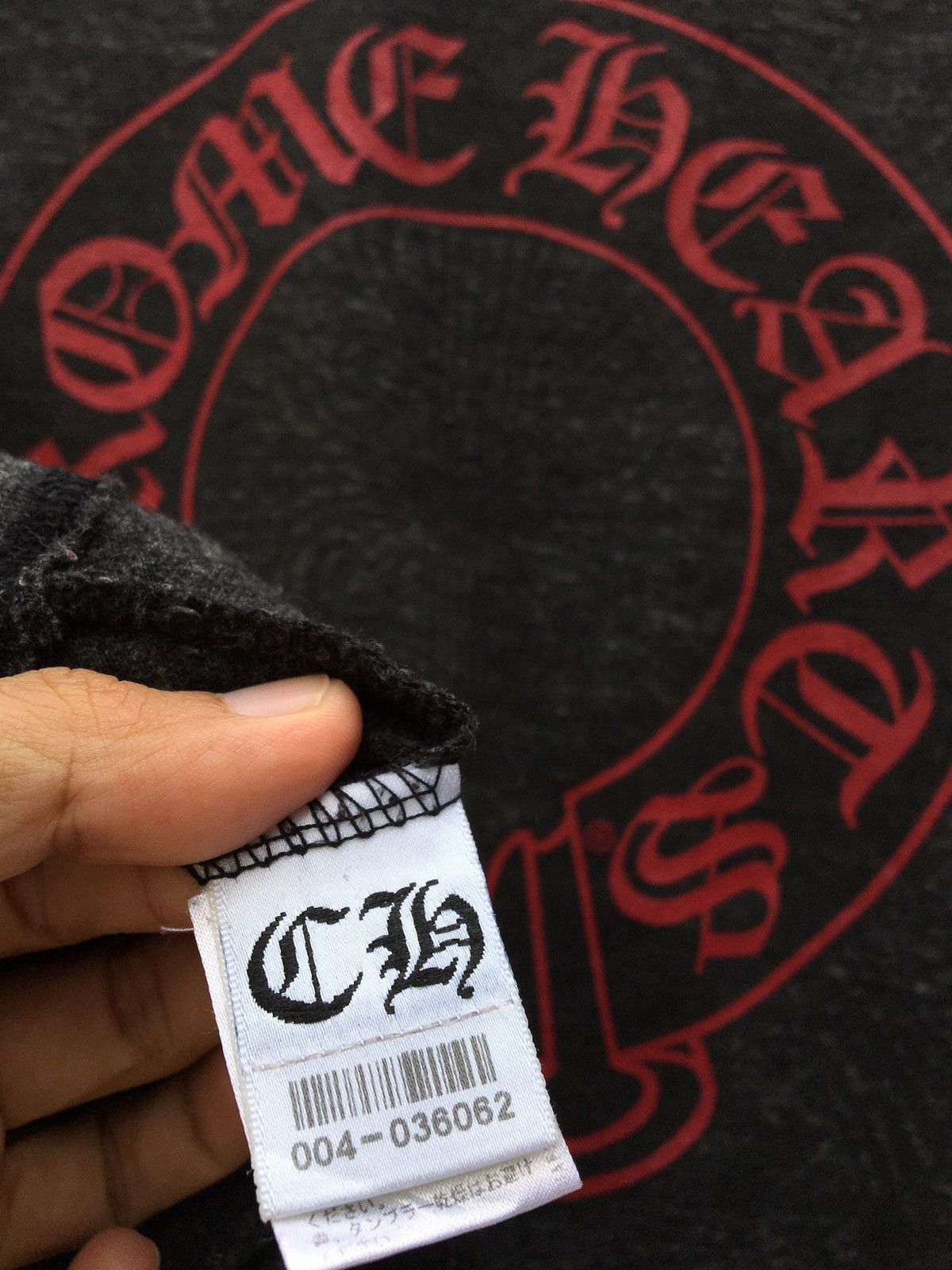Chrome Hearts CHROME HEARTS MADE IN USA V NECK RED LOGOS T-SHIRTS Size US S / EU 44-46 / 1 - 15 Thumbnail
