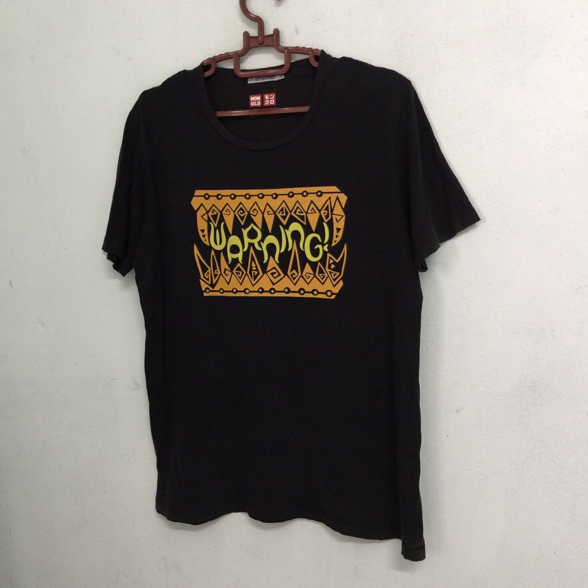 Uniqlo Uniqlo x monster hunter tshirt Size US L / EU 52-54 / 3 - 3 Thumbnail