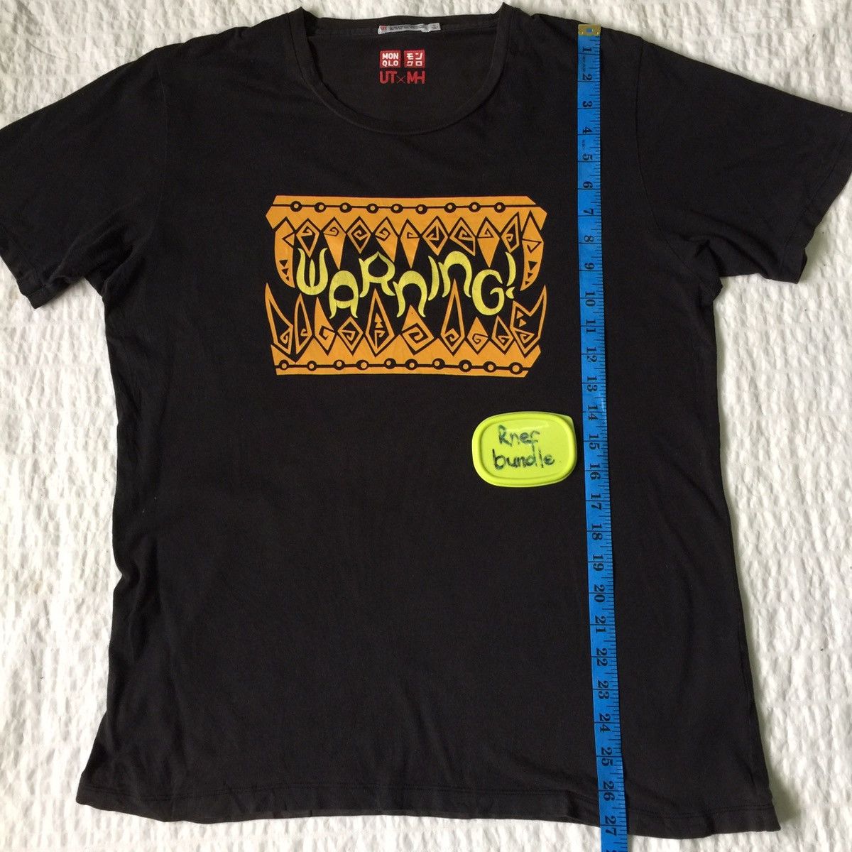Uniqlo Uniqlo x monster hunter tshirt Size US L / EU 52-54 / 3 - 12 Thumbnail