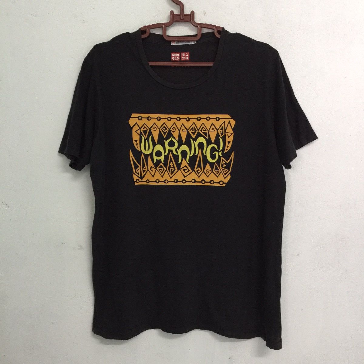 Uniqlo Uniqlo x monster hunter tshirt Size US L / EU 52-54 / 3 - 2 Thumbnail