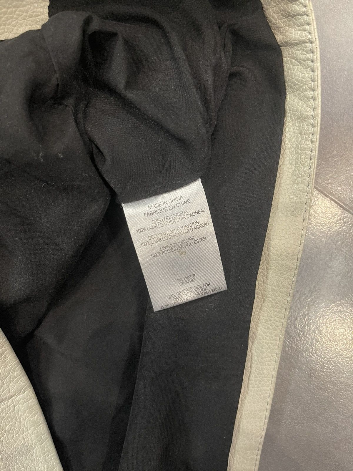 Helmut Lang Helmut Lang Two Tone Black Lamb Leather Skirt Size 28" / US 6 / IT 42 - 12 Thumbnail