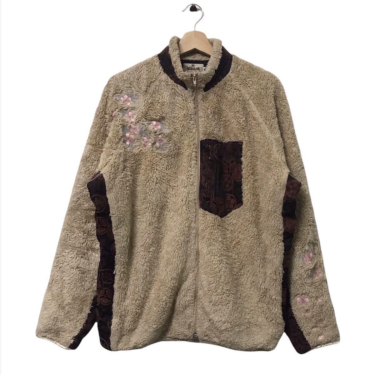 Japanese Brand 🔥Kara kuri Tamashii Fleece sakura embroidery sweater Size US XXL / EU 58 / 5 - 1 Thumbnail
