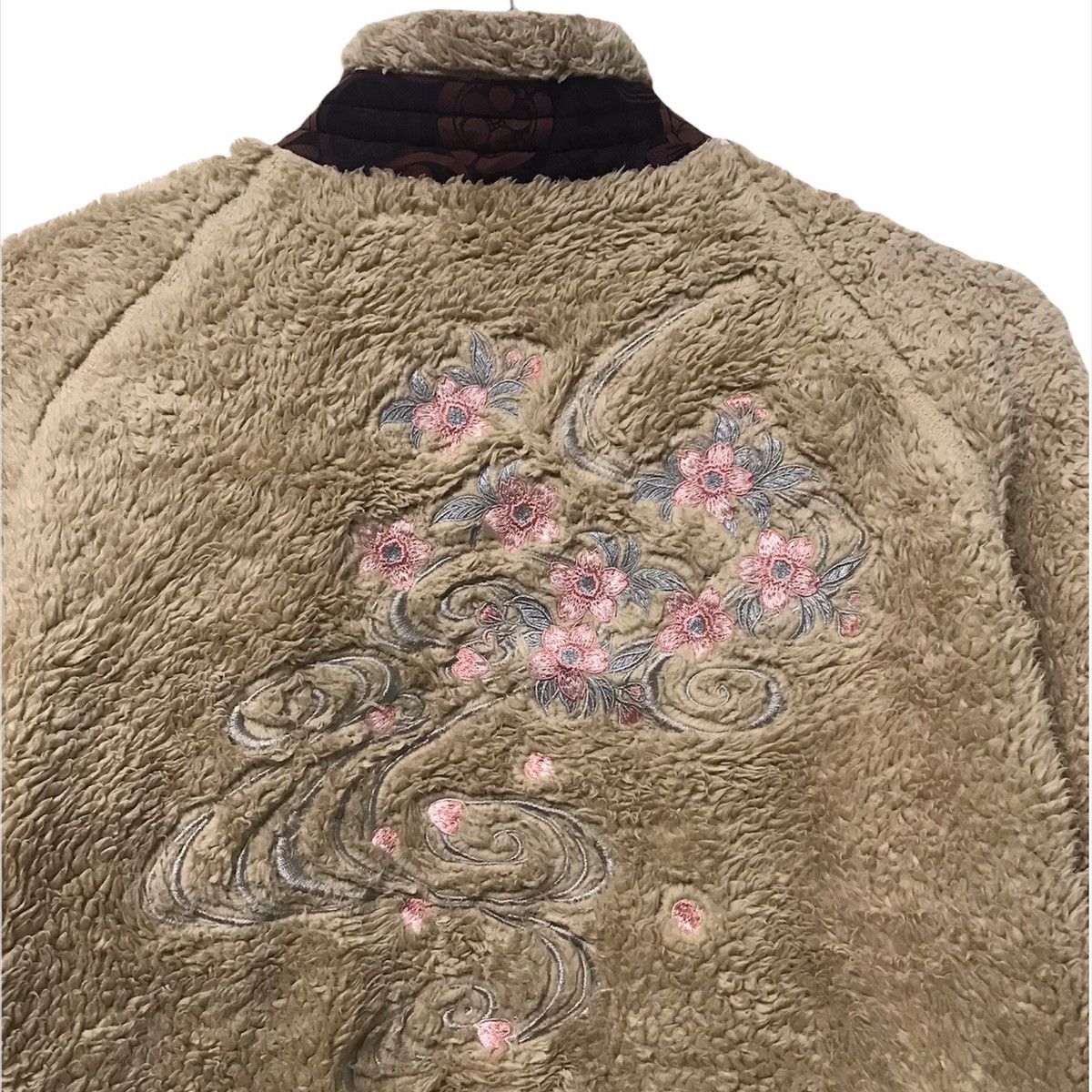 Japanese Brand 🔥Kara kuri Tamashii Fleece sakura embroidery sweater Size US XXL / EU 58 / 5 - 6 Thumbnail