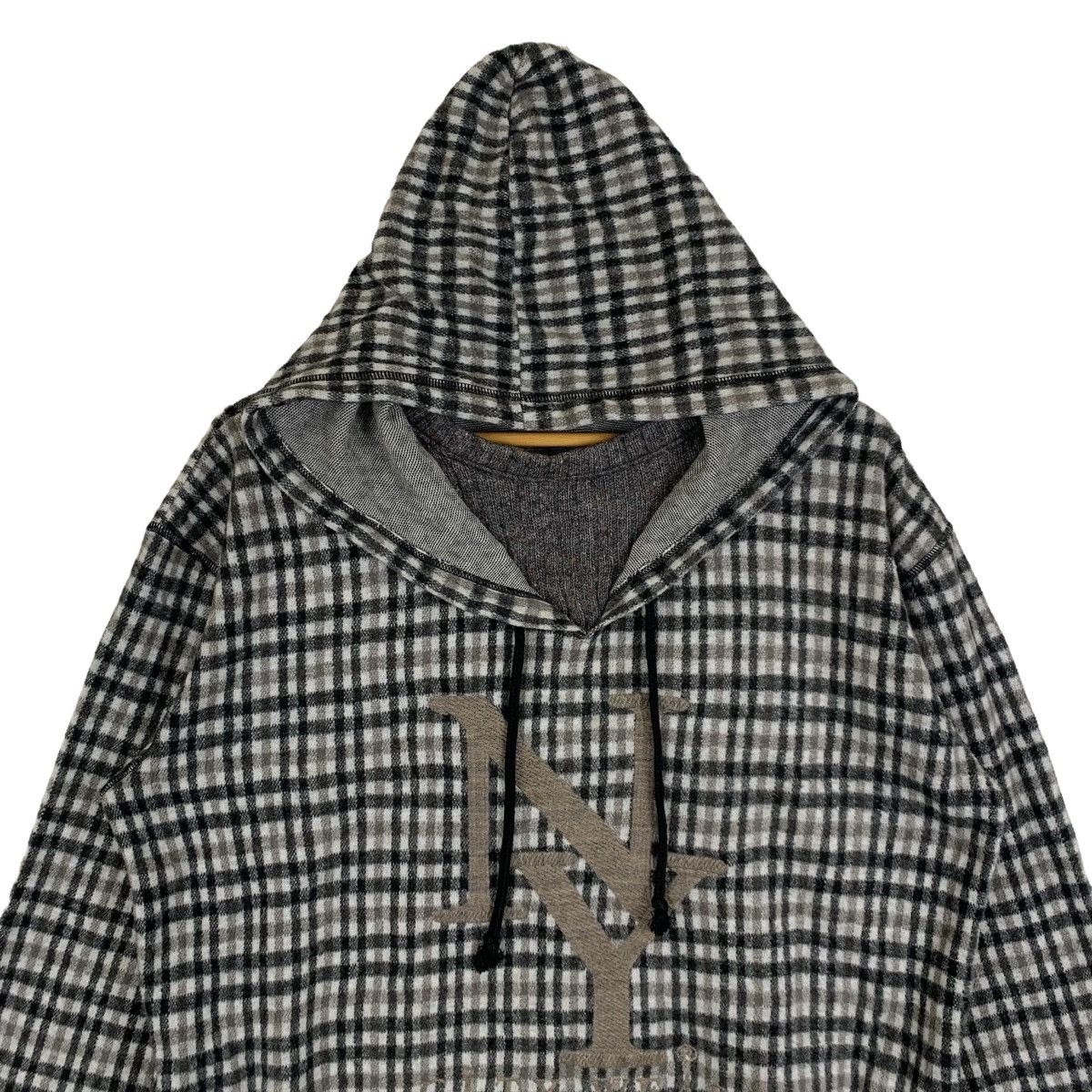 Vintage New York Press Made In Seattle Tartan Fleece Hoodie Pullover Size L / US 10 / IT 46 - 4 Thumbnail