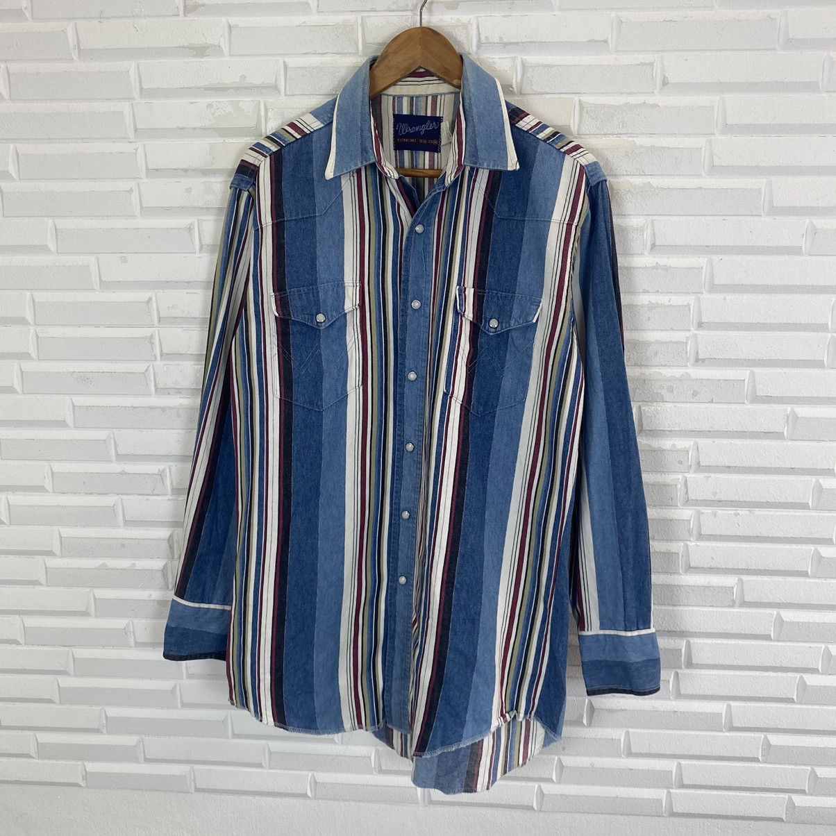 Vintage Vintage Wrangler stripe western wear shirt Size US M / EU 48-50 / 2 - 4 Thumbnail