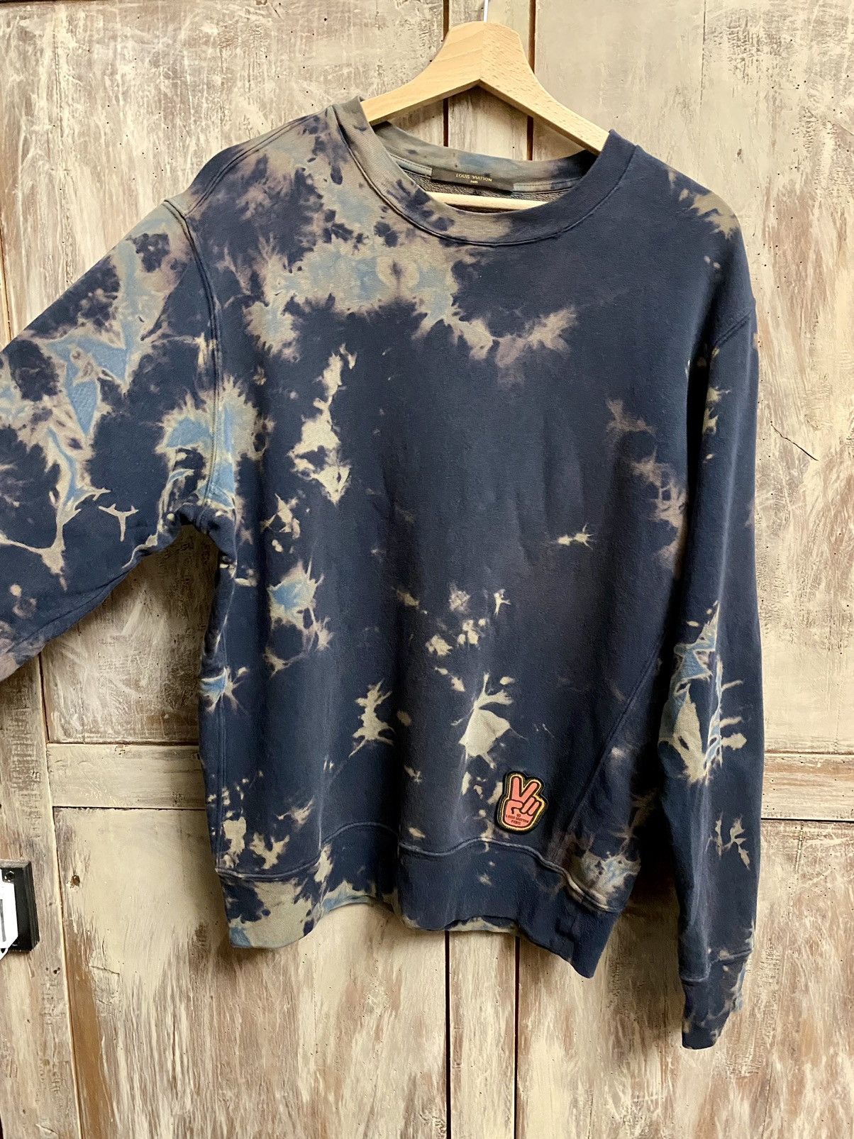 Louis Vuitton Louis Vuitton tie & dye sweatshirt M Size US M / EU 48-50 / 2 - 7 Thumbnail
