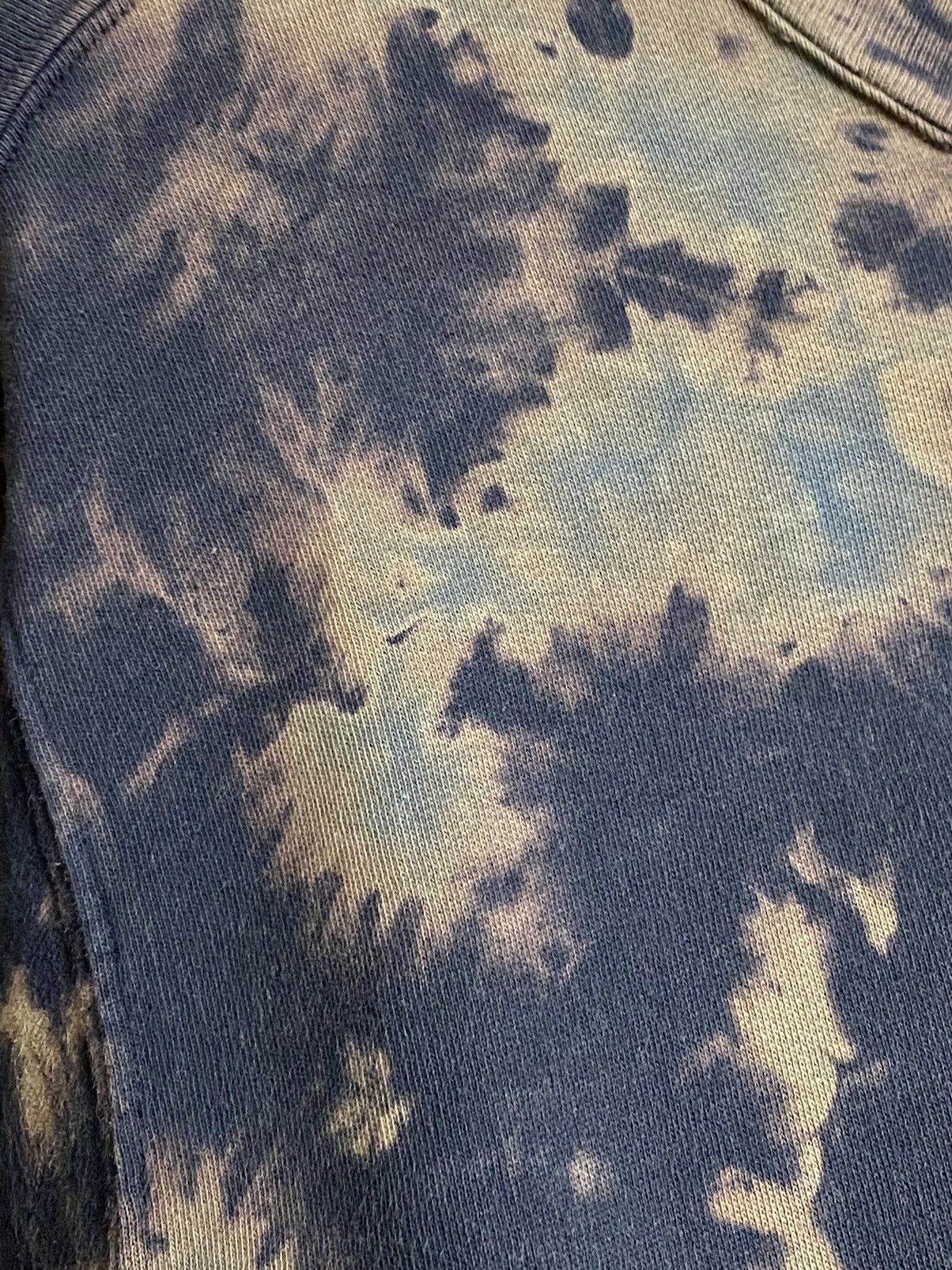 Louis Vuitton Louis Vuitton tie & dye sweatshirt M Size US M / EU 48-50 / 2 - 12 Thumbnail