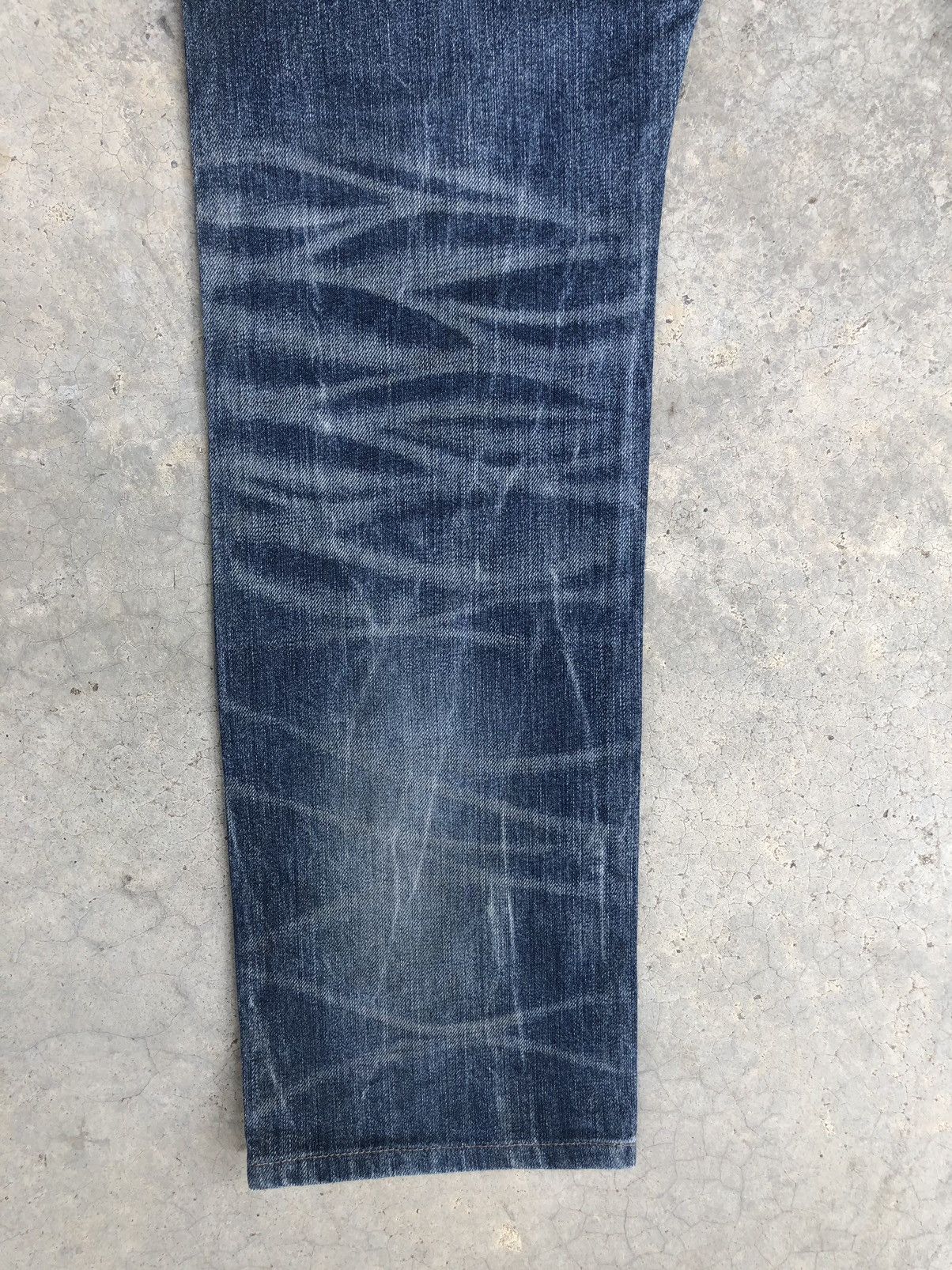 Tornado Mart Japanese Tornado Mart Distressed Jeans Slim Cut Size US 33 - 11 Thumbnail