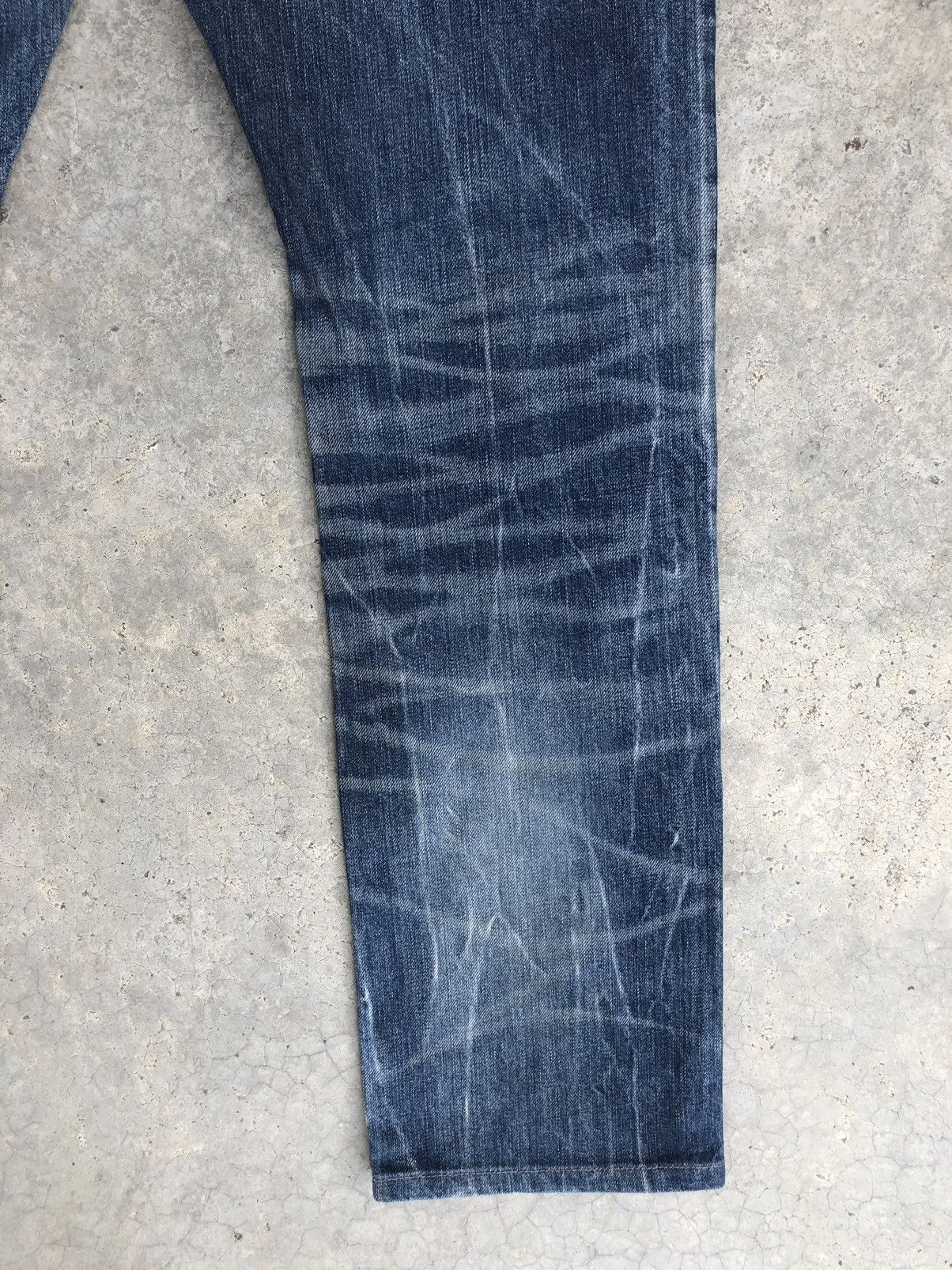 Tornado Mart Japanese Tornado Mart Distressed Jeans Slim Cut Size US 33 - 12 Thumbnail