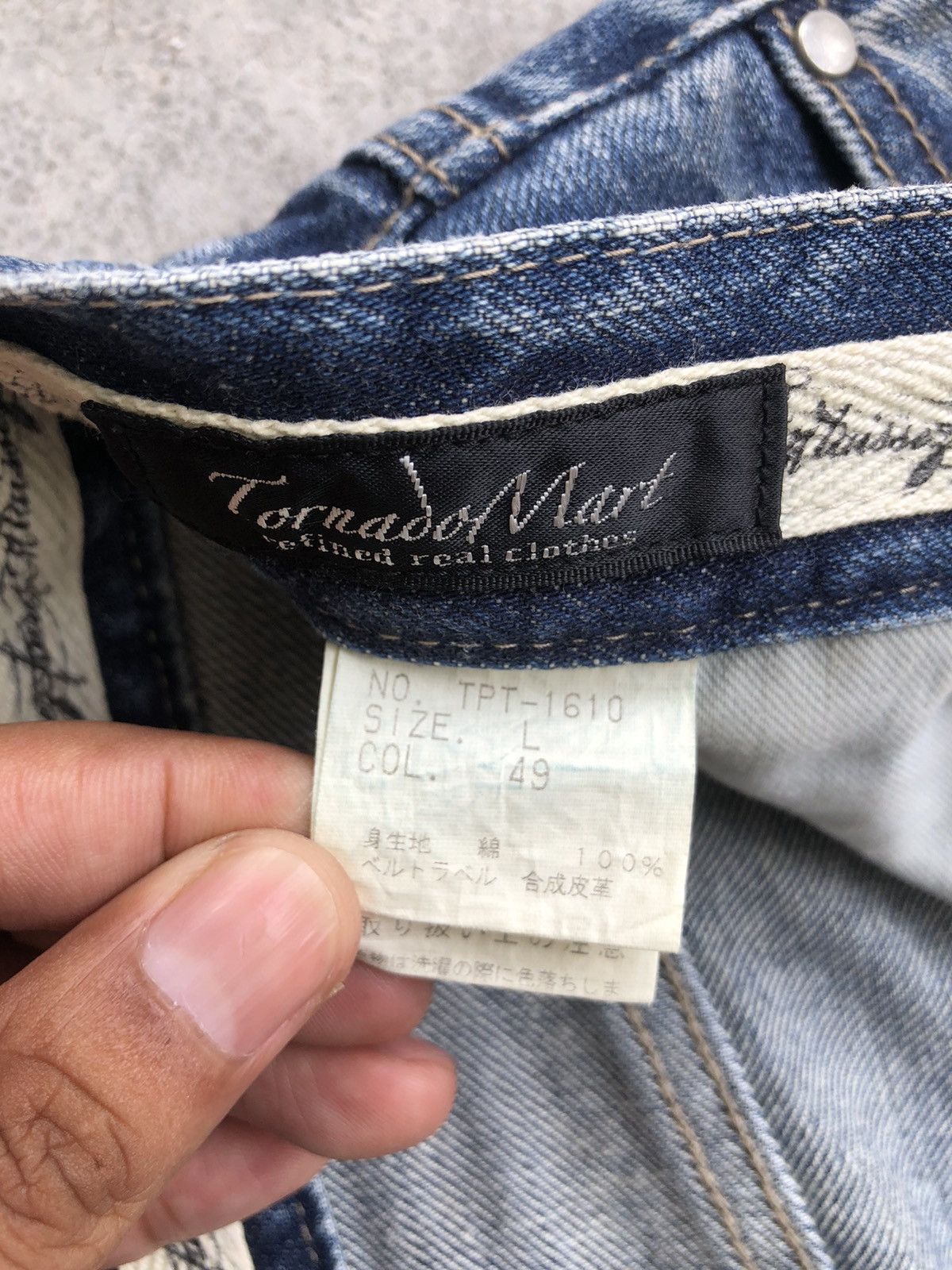 Tornado Mart Japanese Tornado Mart Distressed Jeans Slim Cut Size US 33 - 14 Thumbnail