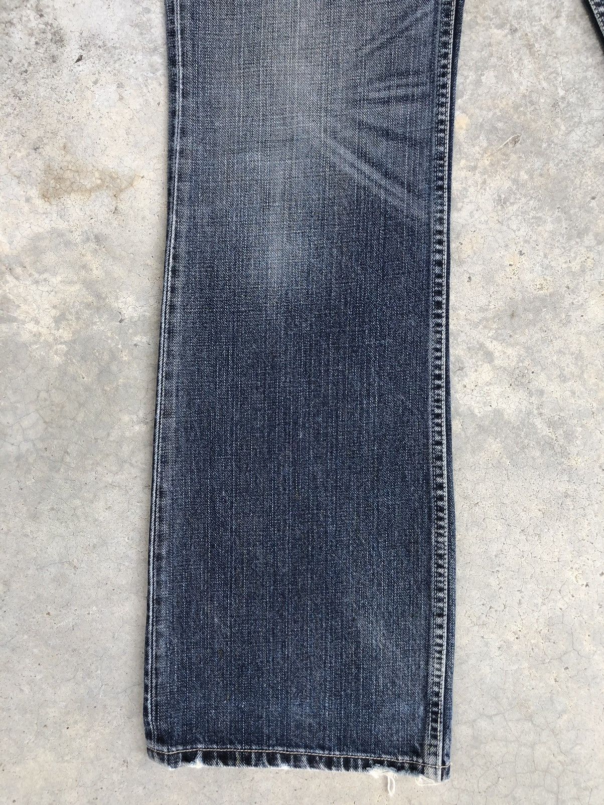 Le Grande Bleu (L.G.B.) Levi’s 517 Flare Jeans Distressed Jeans Size US 33 - 6 Thumbnail