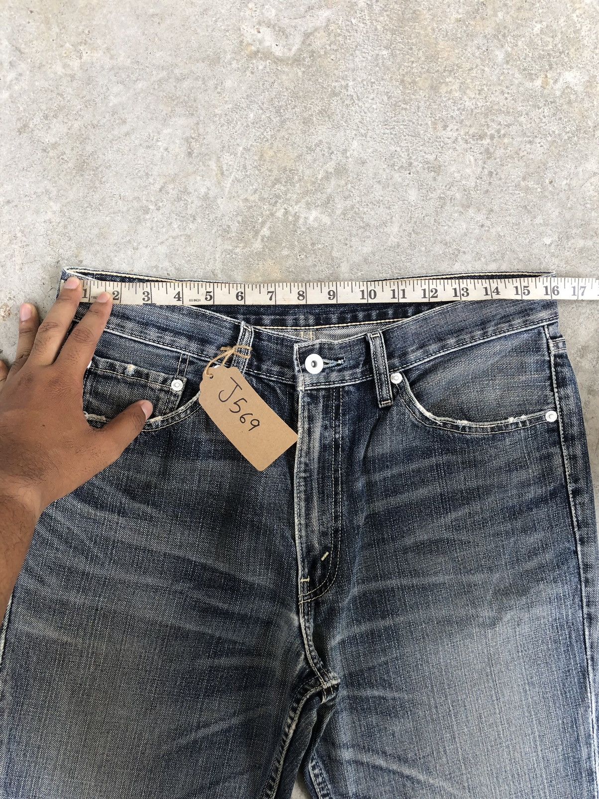 Le Grande Bleu (L.G.B.) Levi’s 517 Flare Jeans Distressed Jeans Size US 33 - 19 Thumbnail