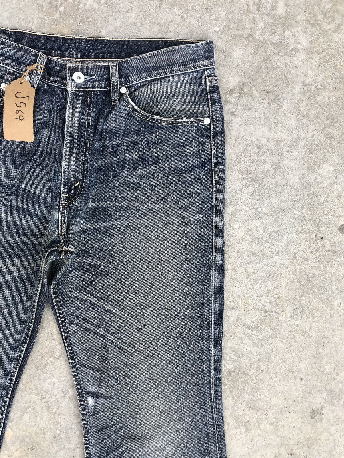 Le Grande Bleu (L.G.B.) Levi’s 517 Flare Jeans Distressed Jeans Size US 33 - 5 Thumbnail