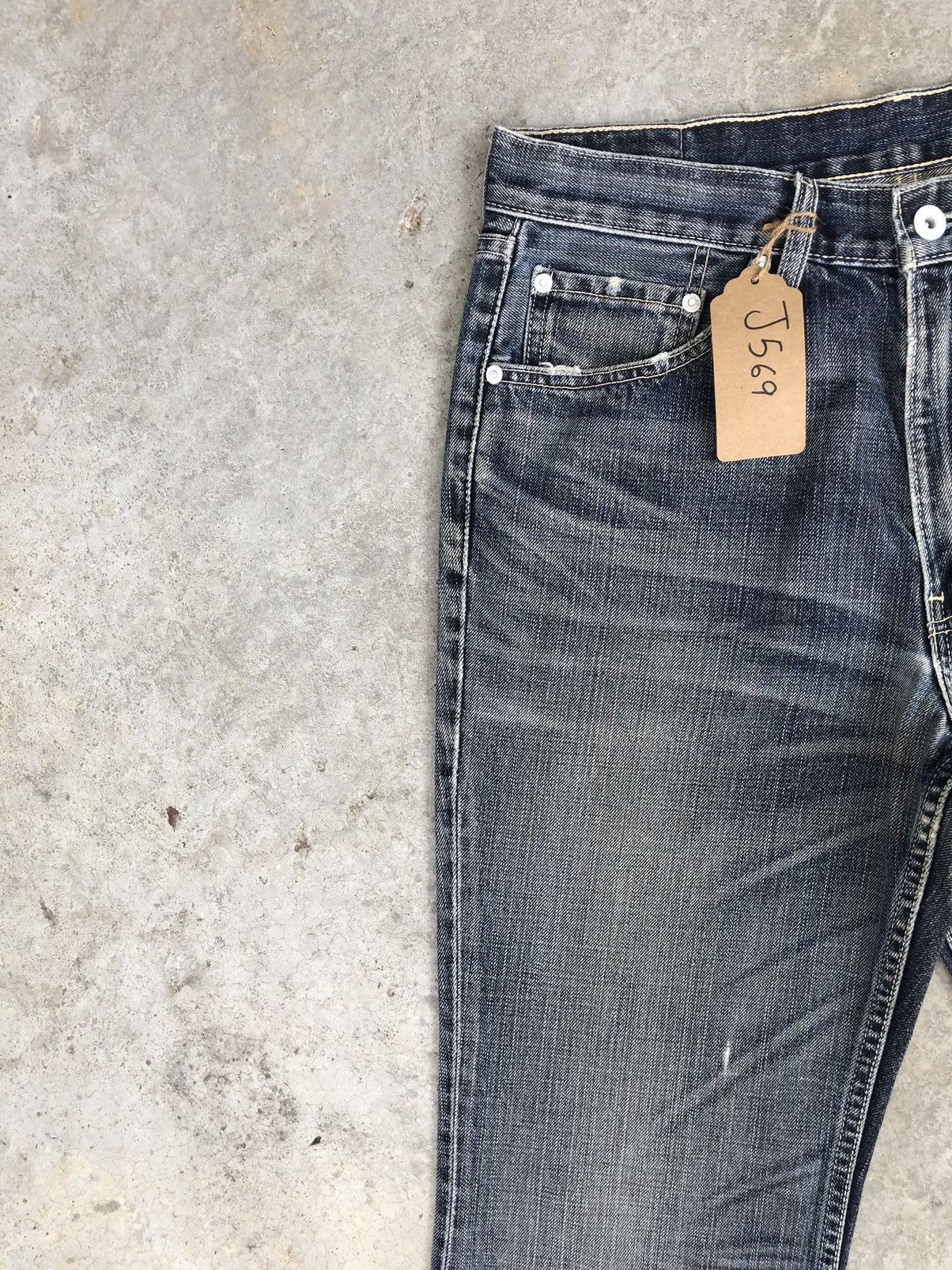 Le Grande Bleu (L.G.B.) Levi’s 517 Flare Jeans Distressed Jeans Size US 33 - 4 Thumbnail