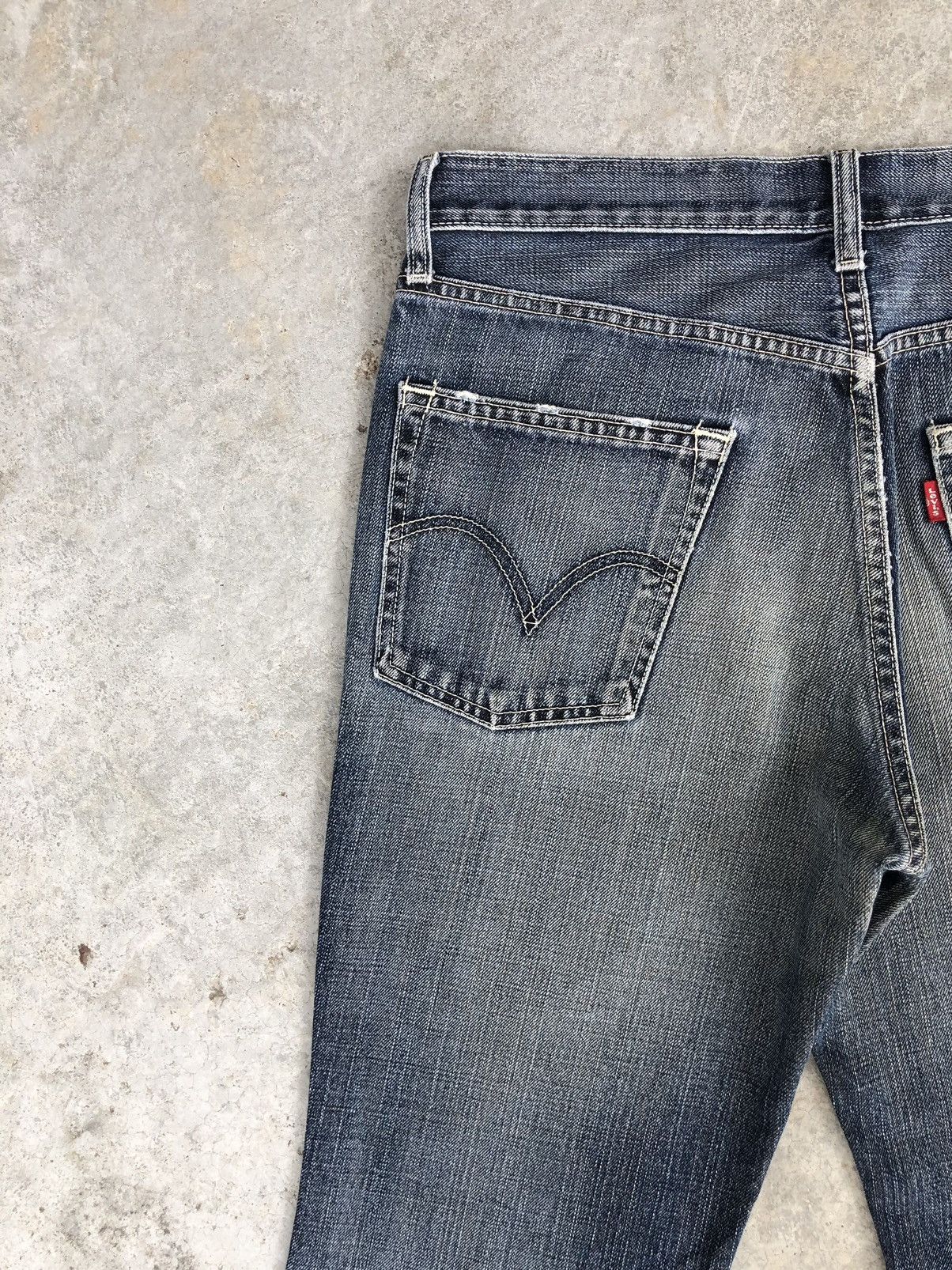Le Grande Bleu (L.G.B.) Levi’s 517 Flare Jeans Distressed Jeans Size US 33 - 9 Thumbnail