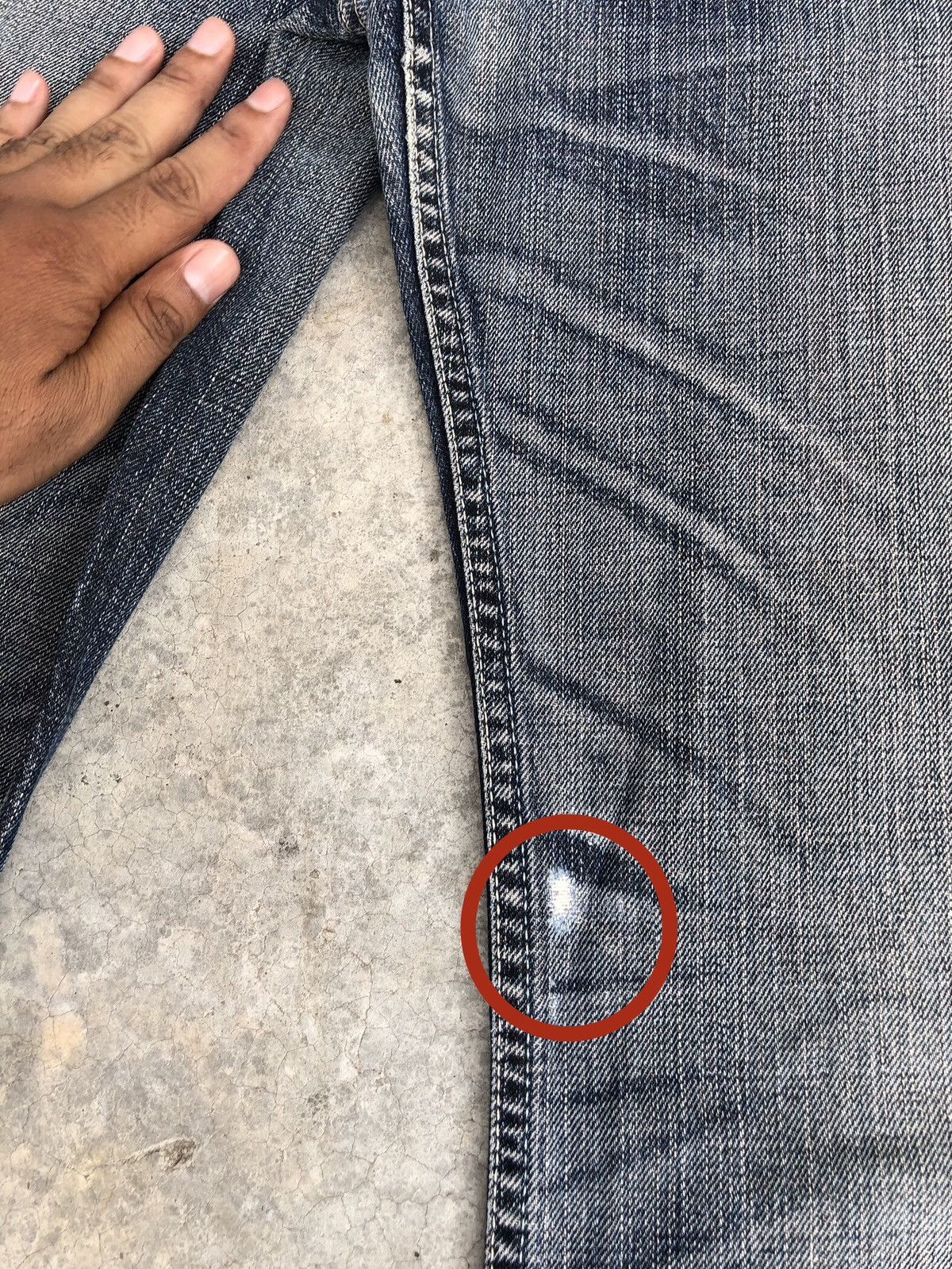 Le Grande Bleu (L.G.B.) Levi’s 517 Flare Jeans Distressed Jeans Size US 33 - 17 Thumbnail