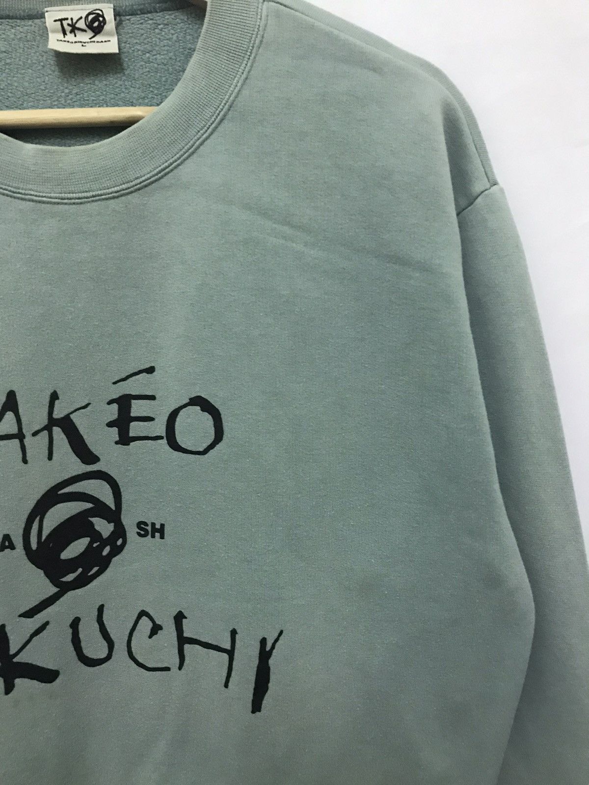 Japanese Brand × Takeo Kikuchi Vintage TAKEO KIKUCHI Sweatshirt Spellout Big Logo Size US M / EU 48-50 / 2 - 3 Thumbnail