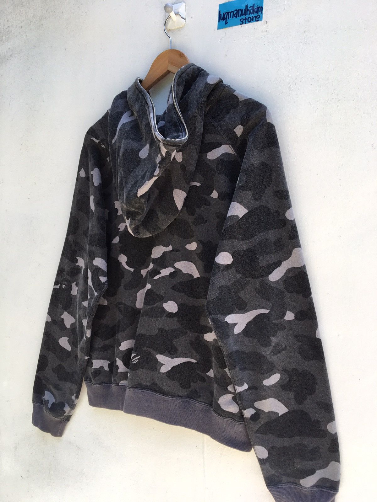 Bape Color Camo Full Zip Hoodie Size US S / EU 44-46 / 1 - 6 Thumbnail