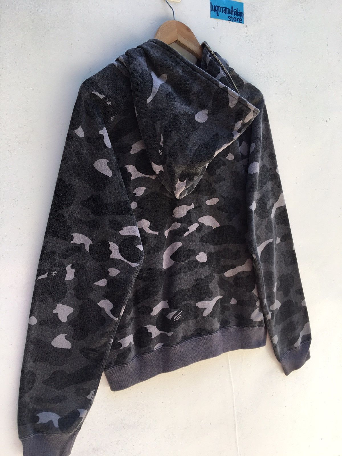 Bape Color Camo Full Zip Hoodie Size US S / EU 44-46 / 1 - 5 Thumbnail