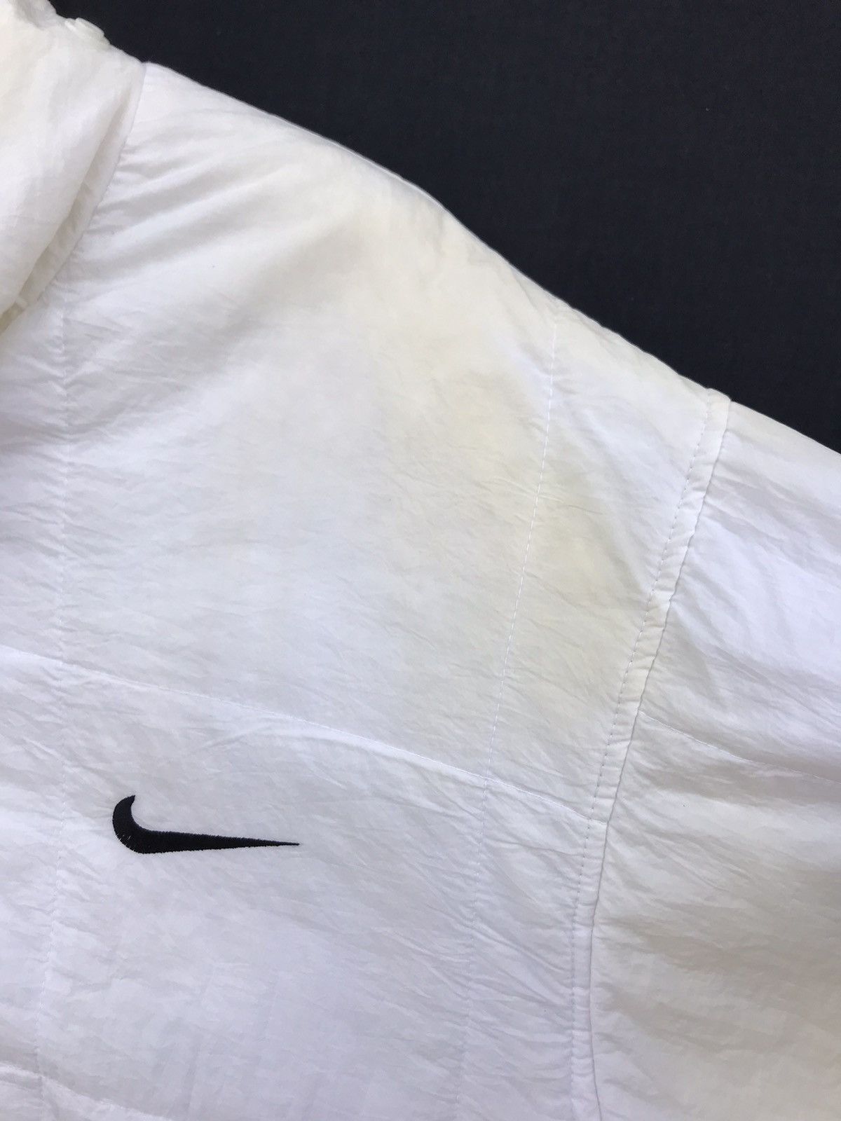 Nike Vintage Nike Puffer Jacket Size US L / EU 52-54 / 3 - 4 Thumbnail