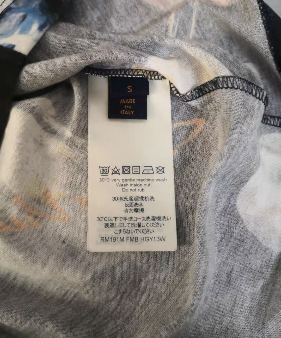 Louis Vuitton Planets logo tee Size US S / EU 44-46 / 1 - 4 Thumbnail