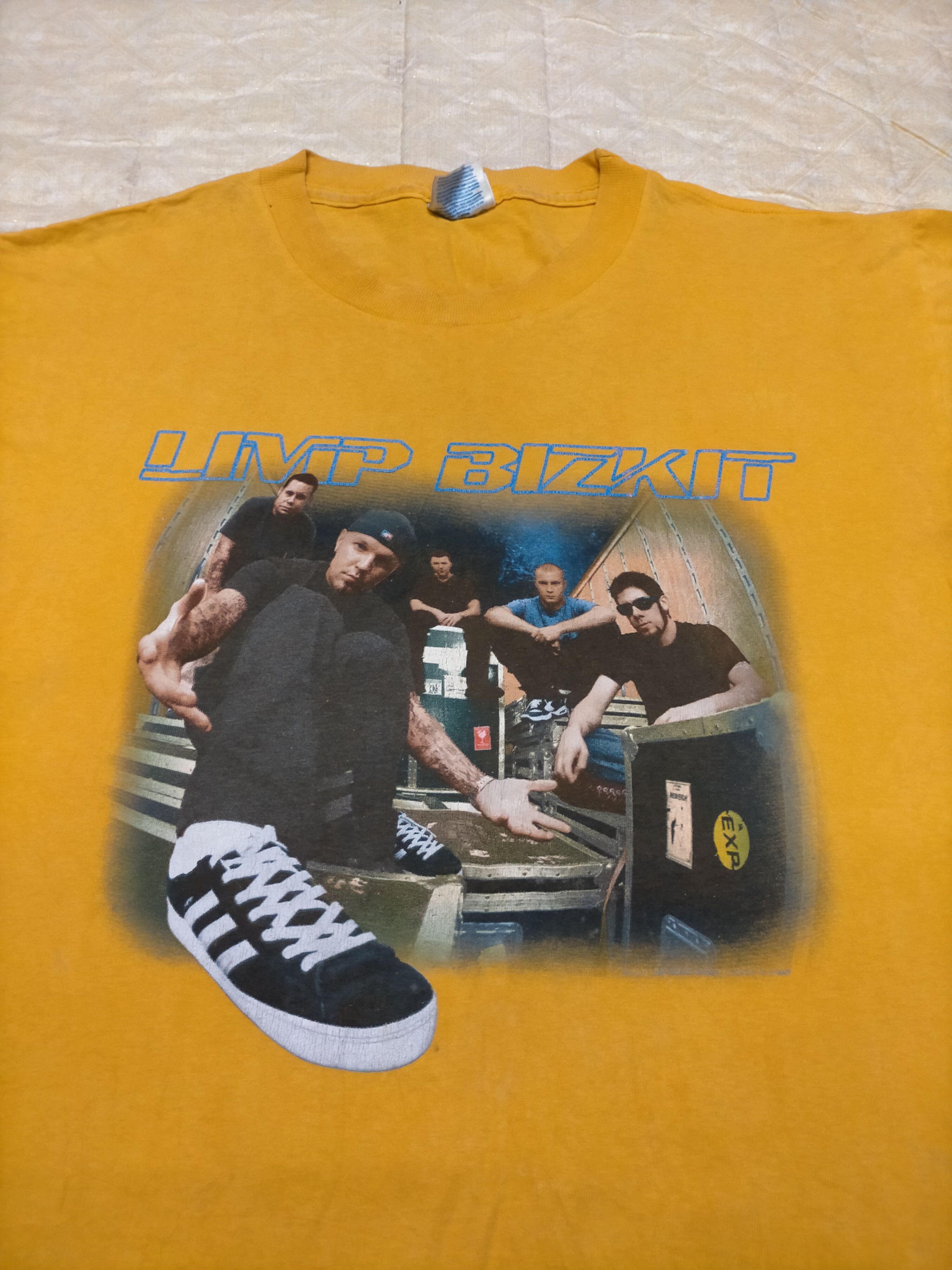 Band Tees Limp Bizkit chocolate starfish tour tee Size US M / EU 48-50 / 2 - 2 Thumbnail