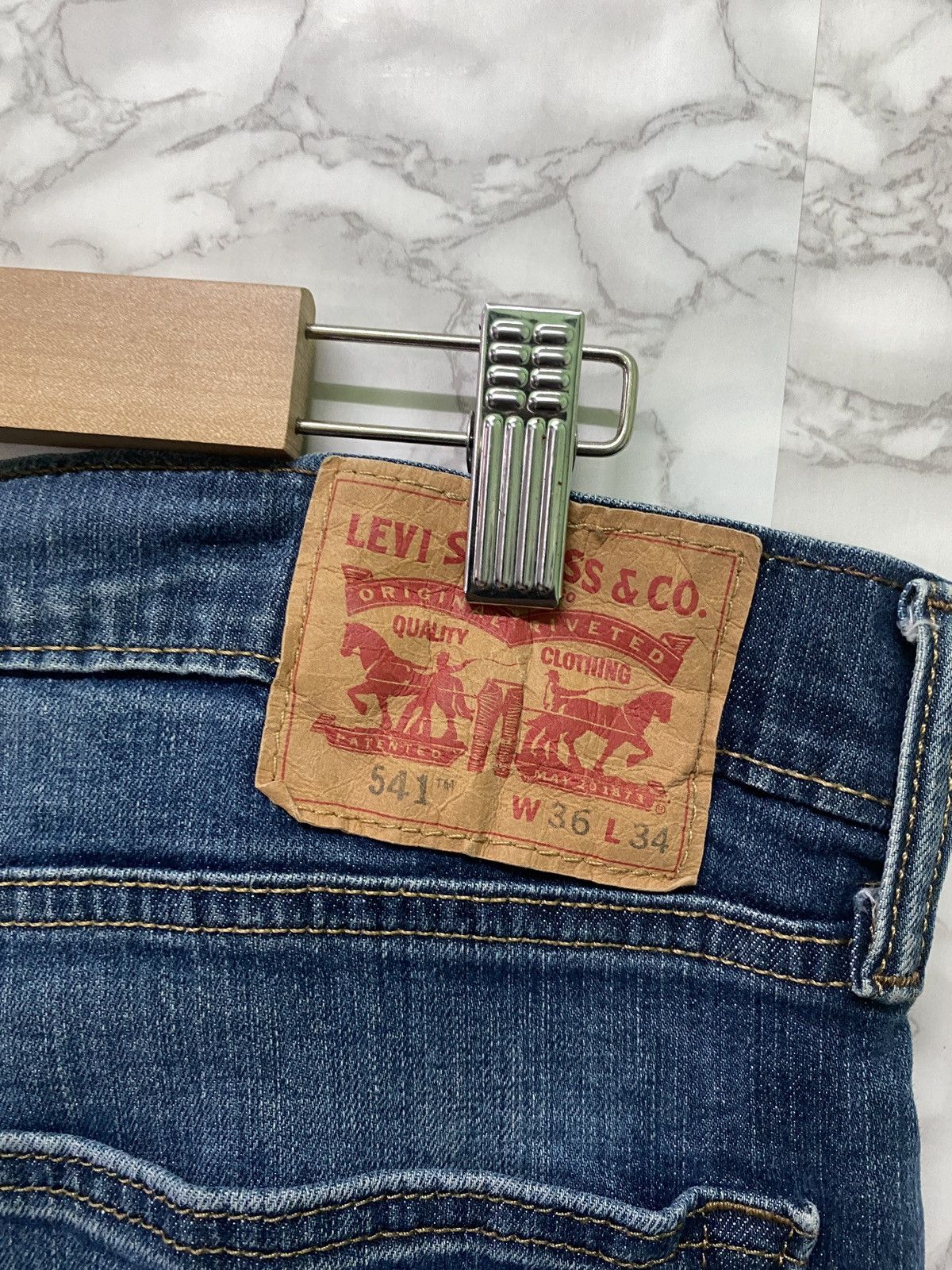 Levi's × Levi's Vintage Clothing Levis 541 Distressed Denim Jeans - L11 Size US 36 / EU 52 - 16 Thumbnail