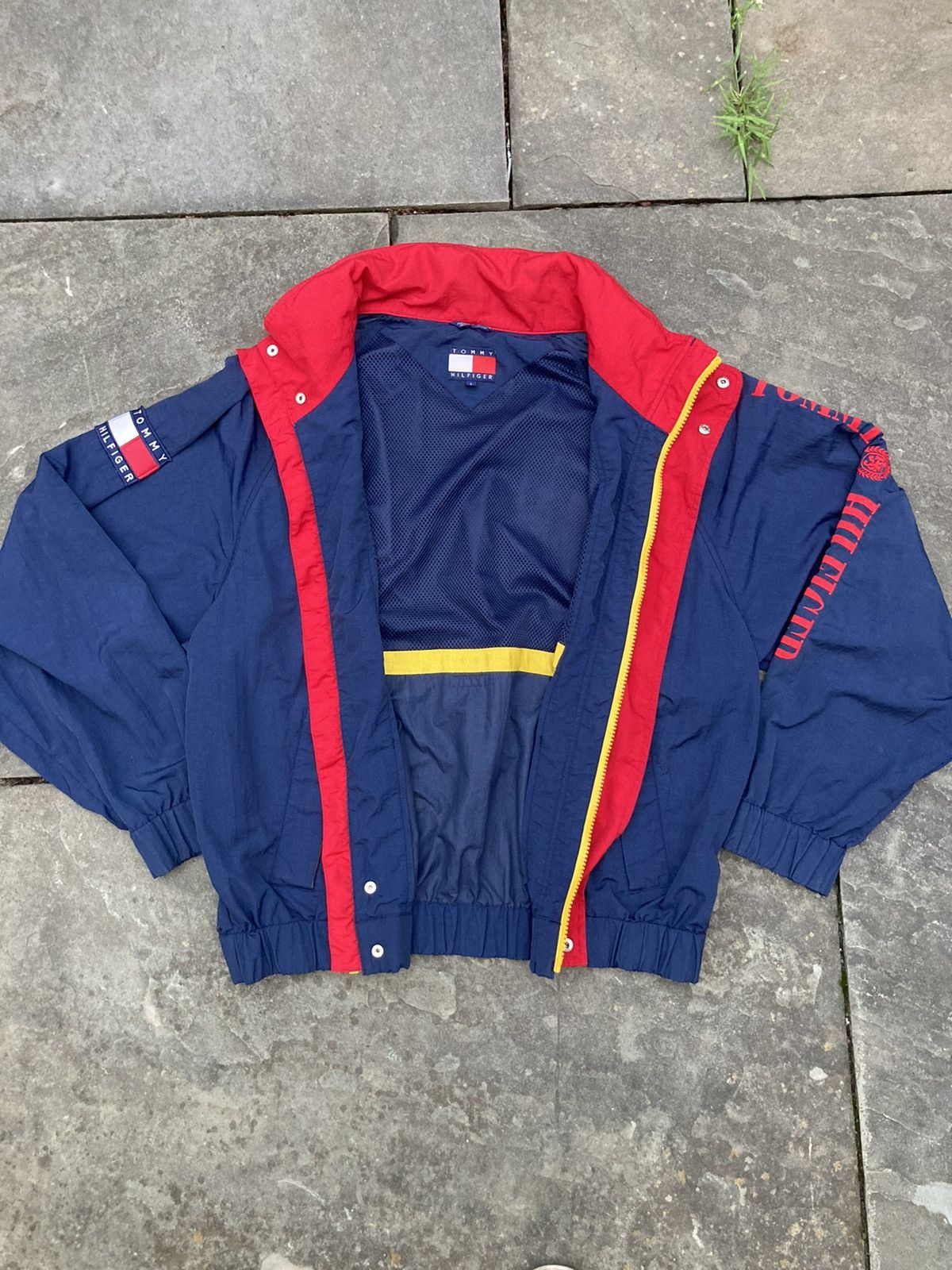 Vintage 90'S Tommy Hilfiger nylon jacket, size L, men's Nylon ivory Vintage Second Hand