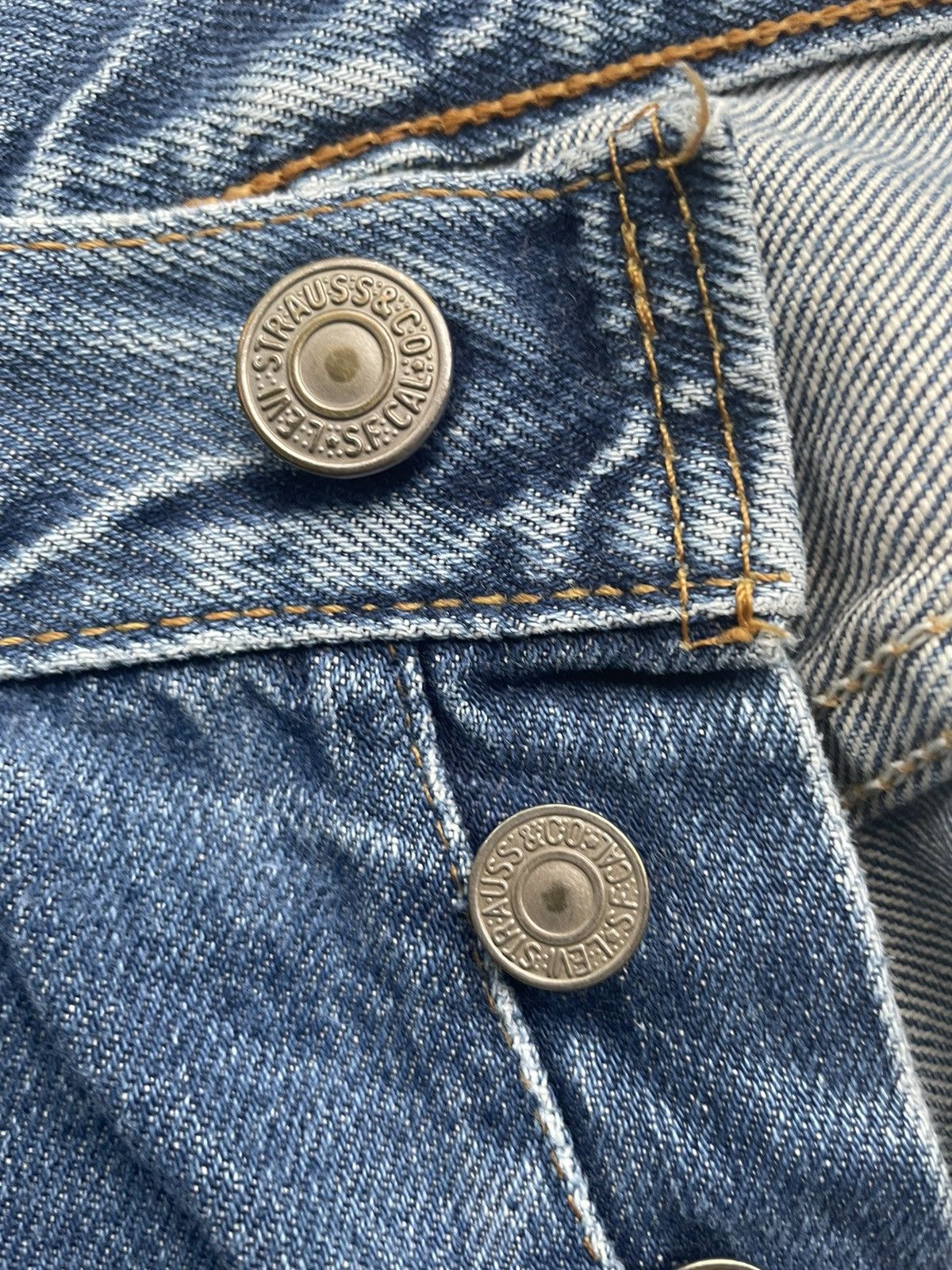 Levi's × Vintage Levi’s 501 e 2000 Usa Stone Aging Wash Size US 29 - 17 Thumbnail