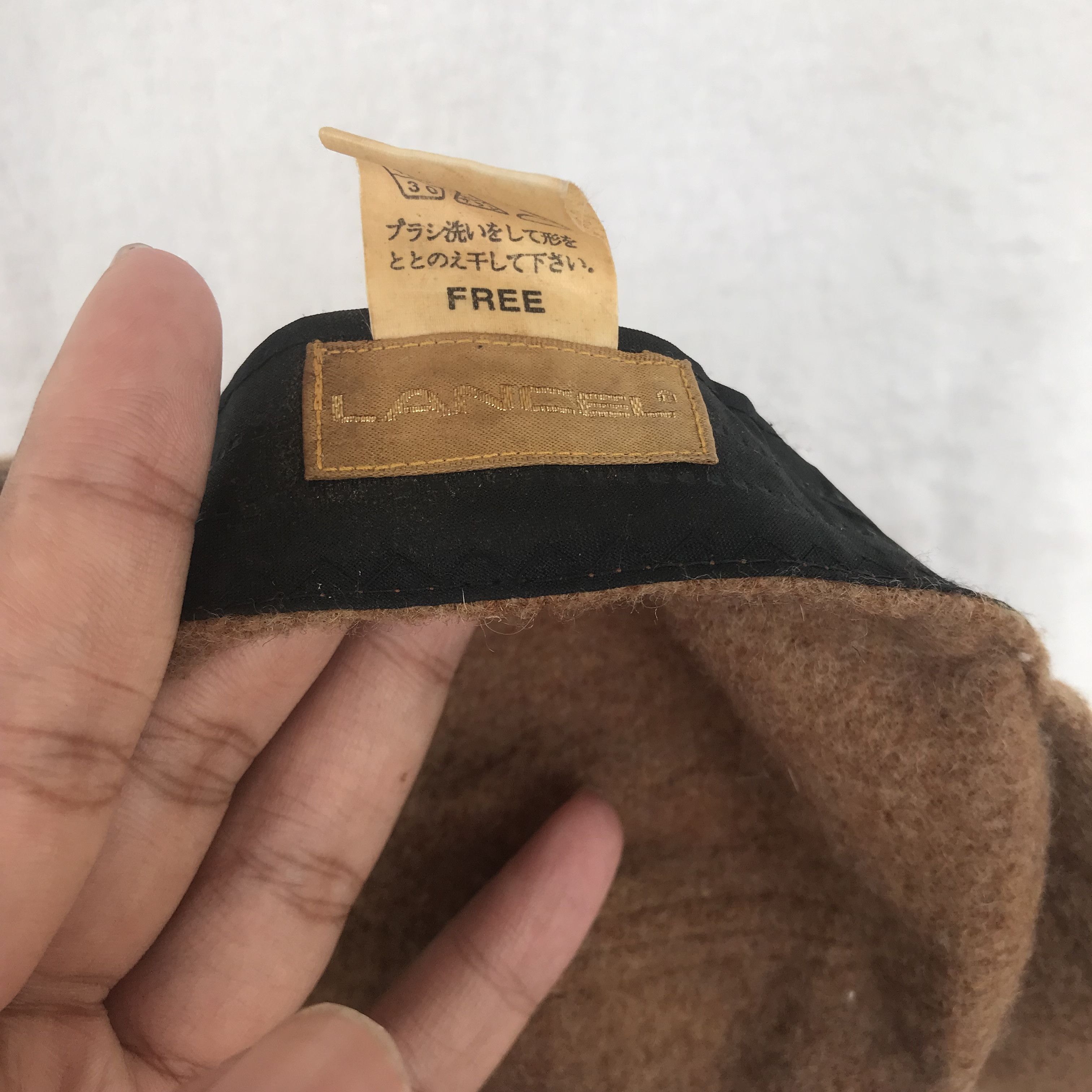 Lancel Hats Size ONE SIZE - 7 Thumbnail