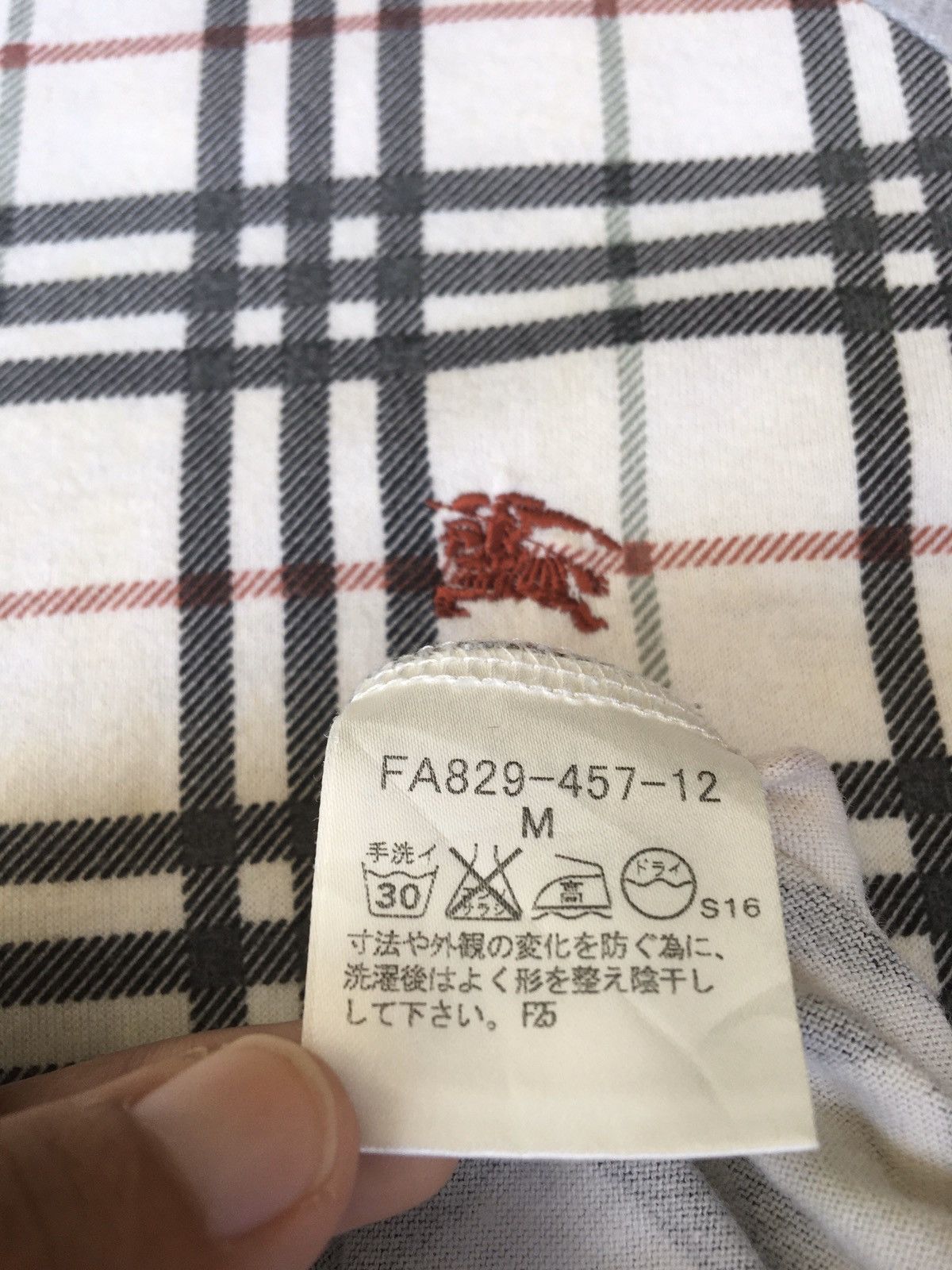 Burberry Vintage Burberry Blue London Checkered Printed Tshirt Size US M / EU 48-50 / 2 - 14 Thumbnail