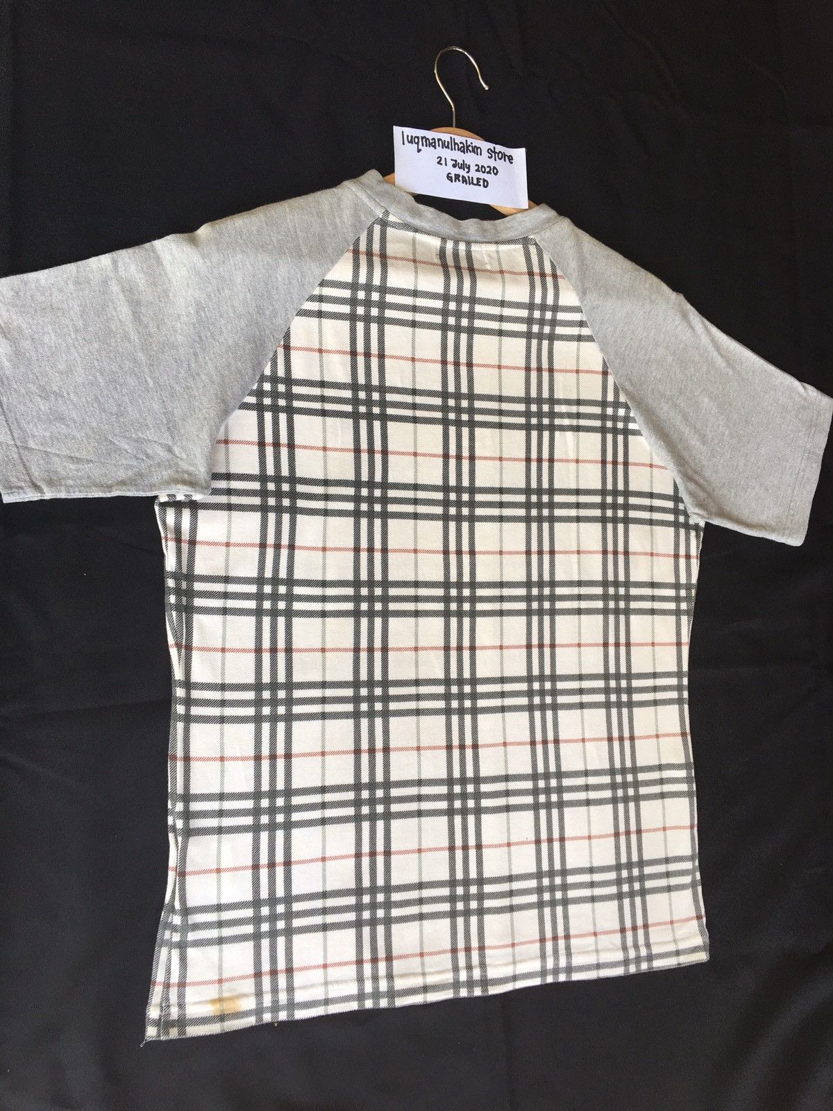 Burberry Vintage Burberry Blue London Checkered Printed Tshirt Size US M / EU 48-50 / 2 - 7 Thumbnail