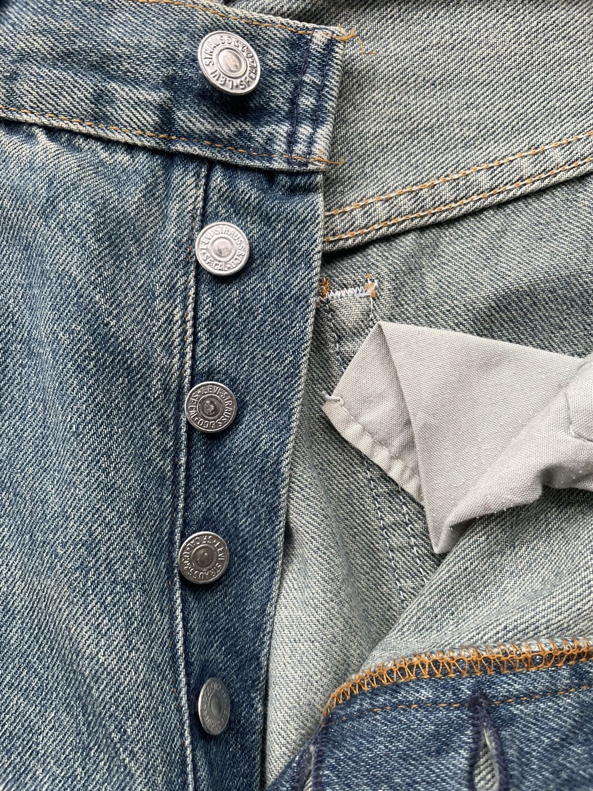Levi's Levi’s 501 e 1994 Usa Aging Faded Wash Size US 32 / EU 48 - 21 Thumbnail