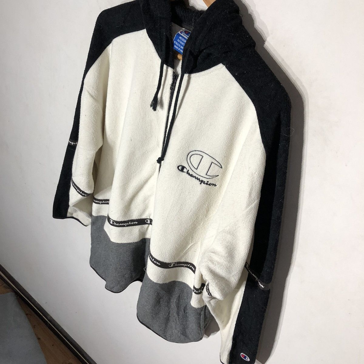 Champion SPELL OUT EMBROIDERY USA CHAMPION HOODIE ZIPPER Size US M / EU 48-50 / 2 - 4 Thumbnail
