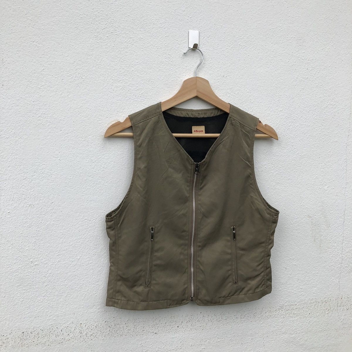 45rpm MILITARY DESIGN 45RPM TANK TOP SLEEVELESS Size US M / EU 48-50 / 2 - 2 Thumbnail