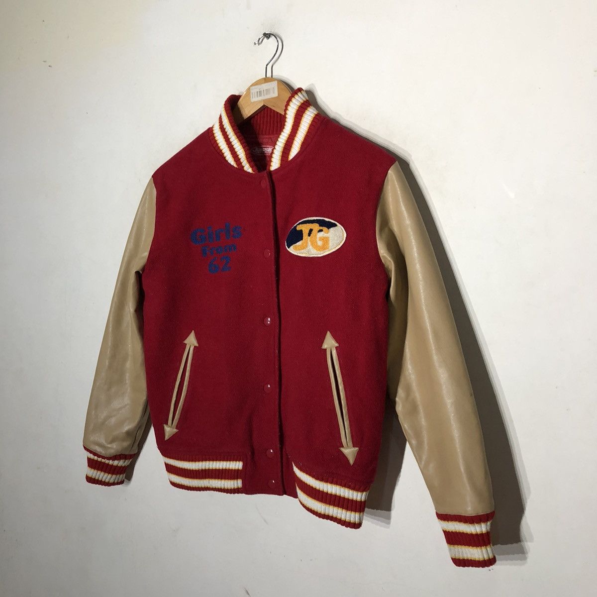 Japanese Brand JESSIE JEANS GIRLS FROM 62 VARSITY JACKET Size US M / EU 48-50 / 2 - 3 Thumbnail