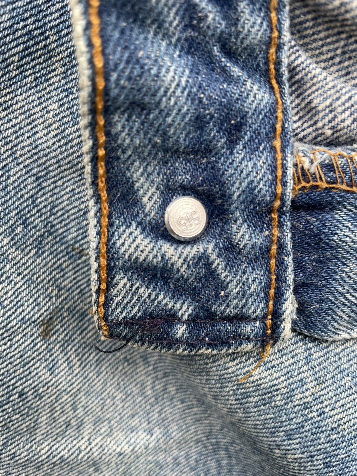 Levi's Vintage Levis 501 1988 Usa Aging Faded Wash Denim Size US 31 - 18 Thumbnail