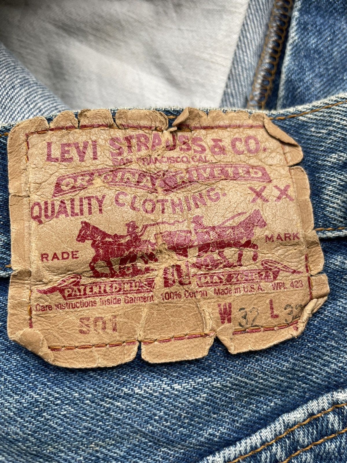 Levi's Vintage Levis 501 1988 Usa Aging Faded Wash Denim Size US 31 - 14 Thumbnail