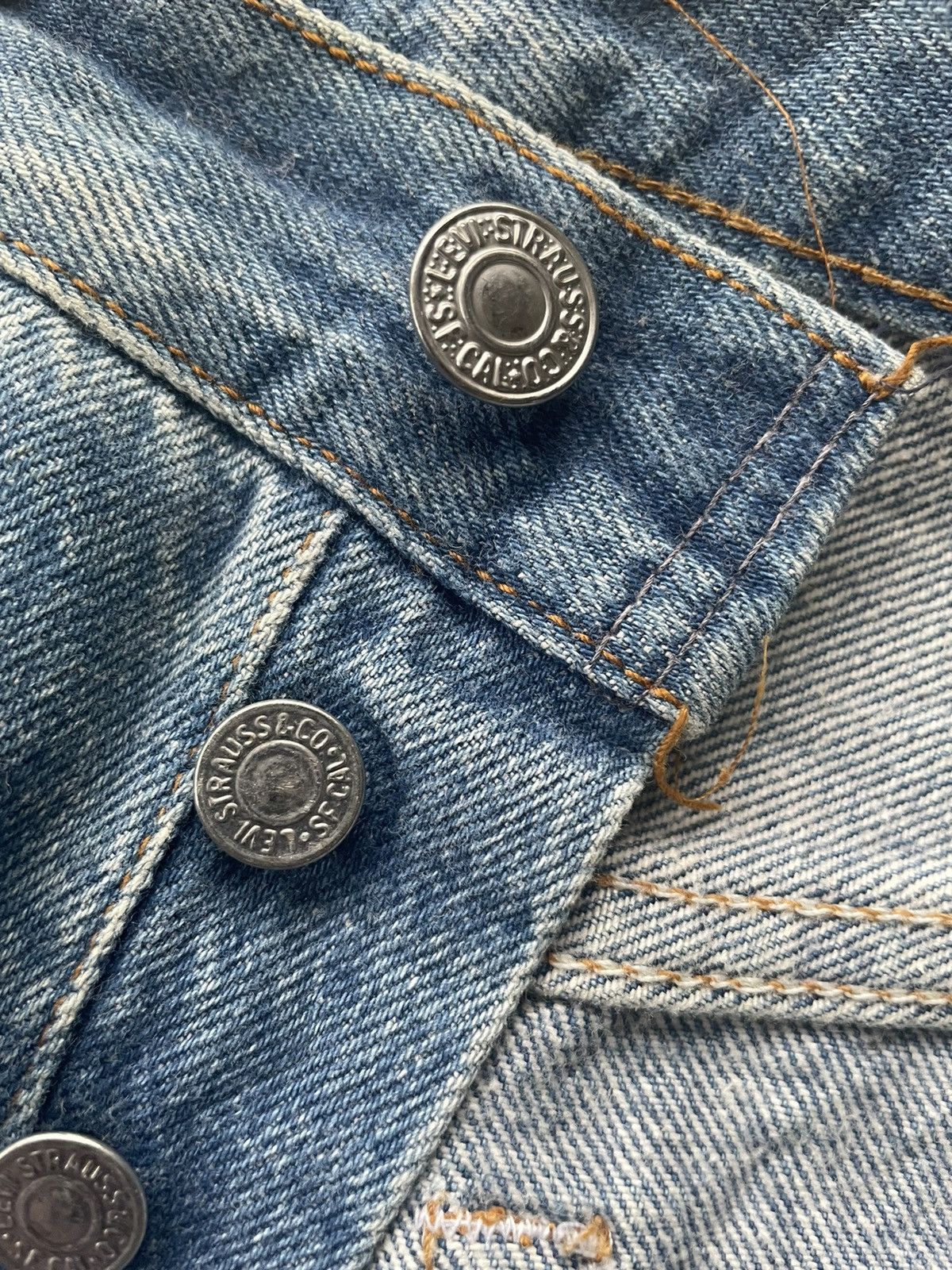 Levi's Vintage Levi’s 501XX e 1990 Aging Faded Wash Size US 31 - 18 Thumbnail