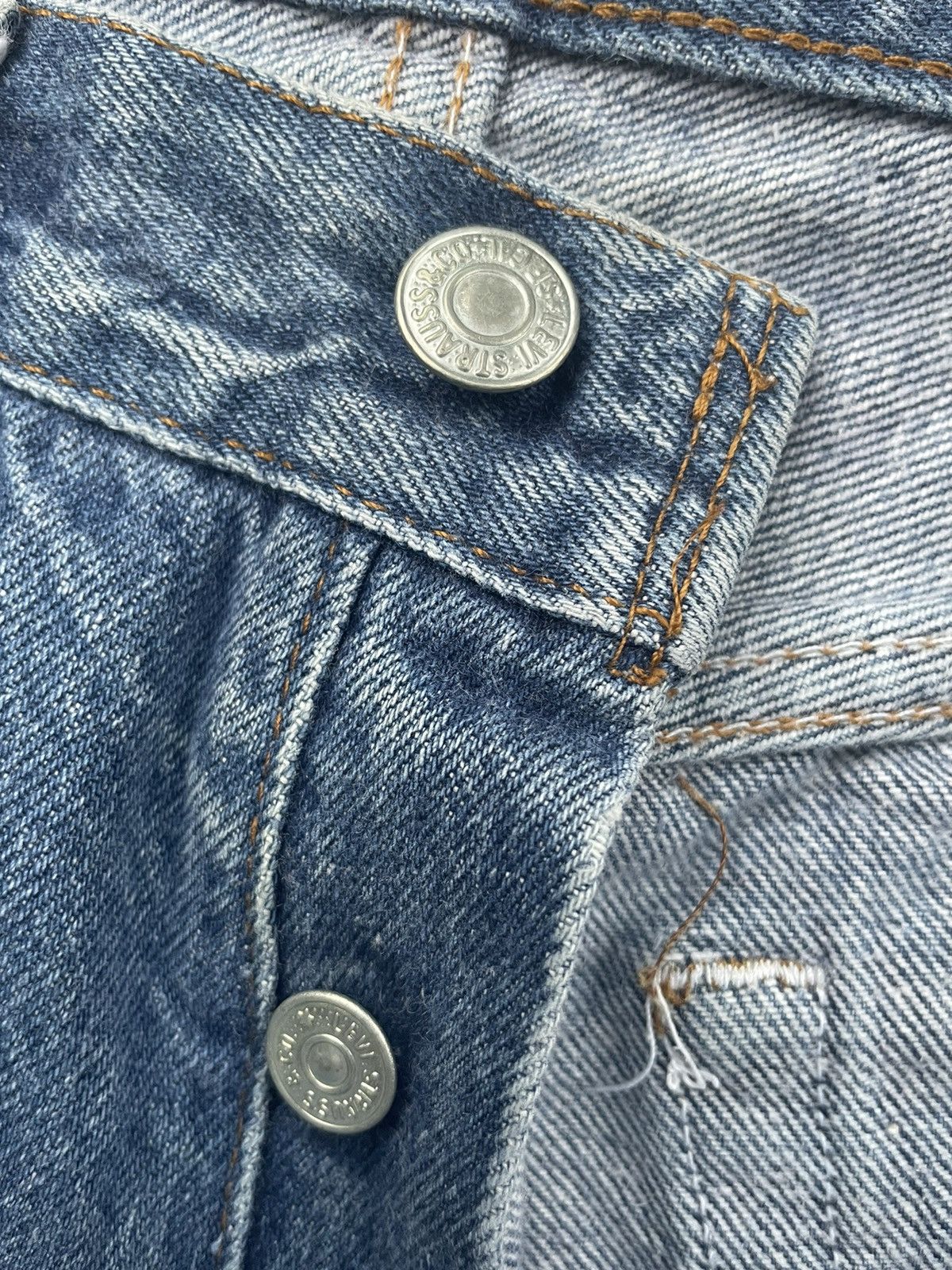 Levi's × Vintage Vintage Levi’s 501 e 1984 Usa Stone Wash Size US 28 / EU 44 - 17 Thumbnail