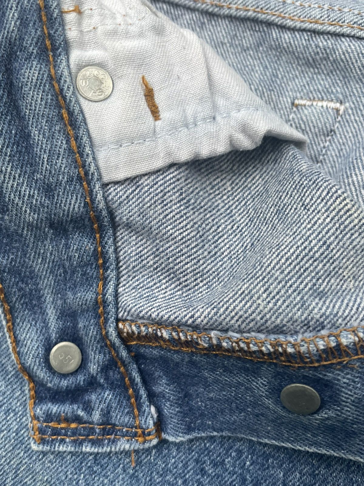 Levi's × Vintage Vintage Levi’s 501 e 1984 Usa Stone Wash Size US 28 / EU 44 - 15 Thumbnail