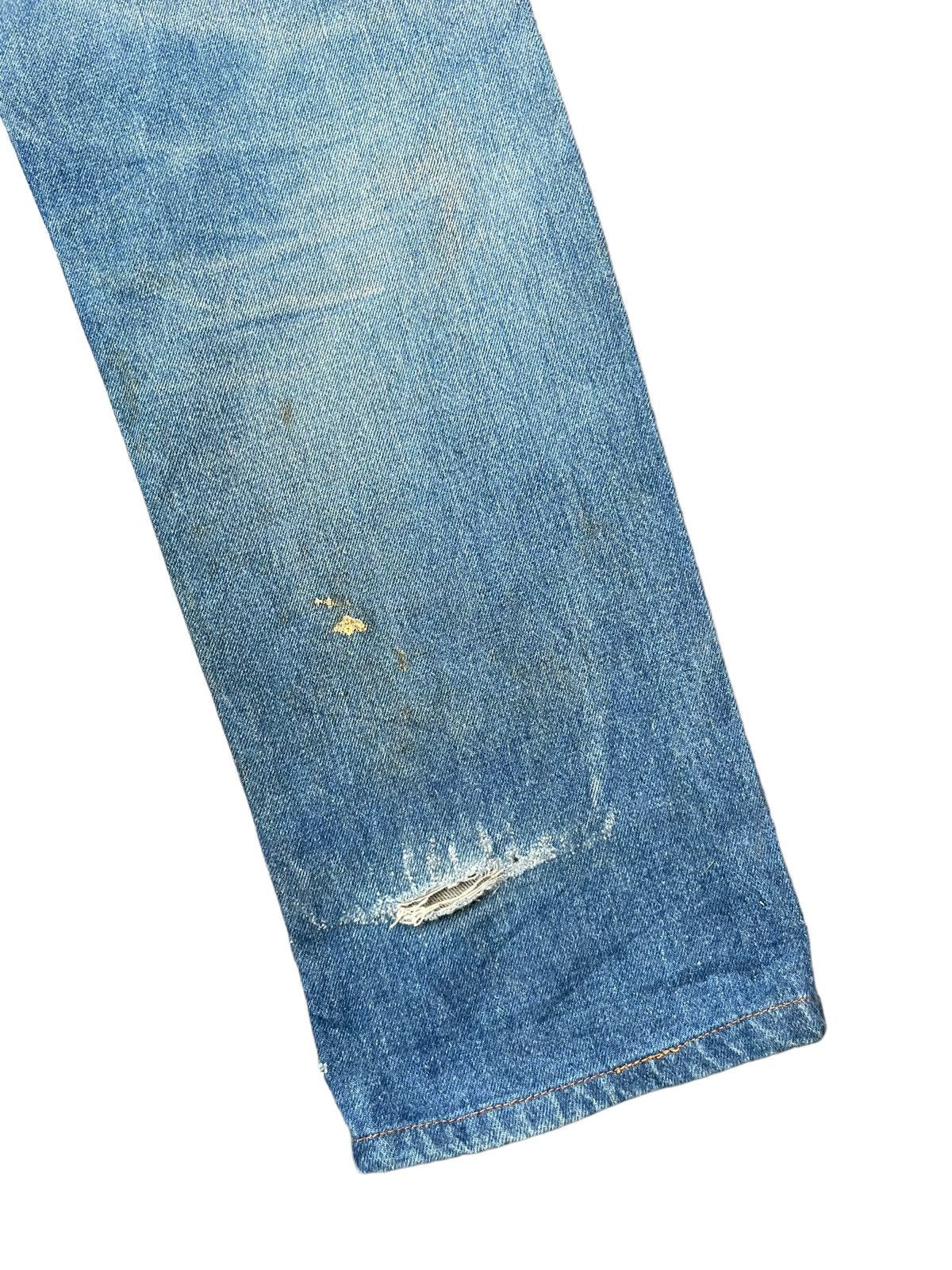 Levi's Vintage 1983 Levis 501 e Usa Faded Distresed Size US 33 - 9 Thumbnail