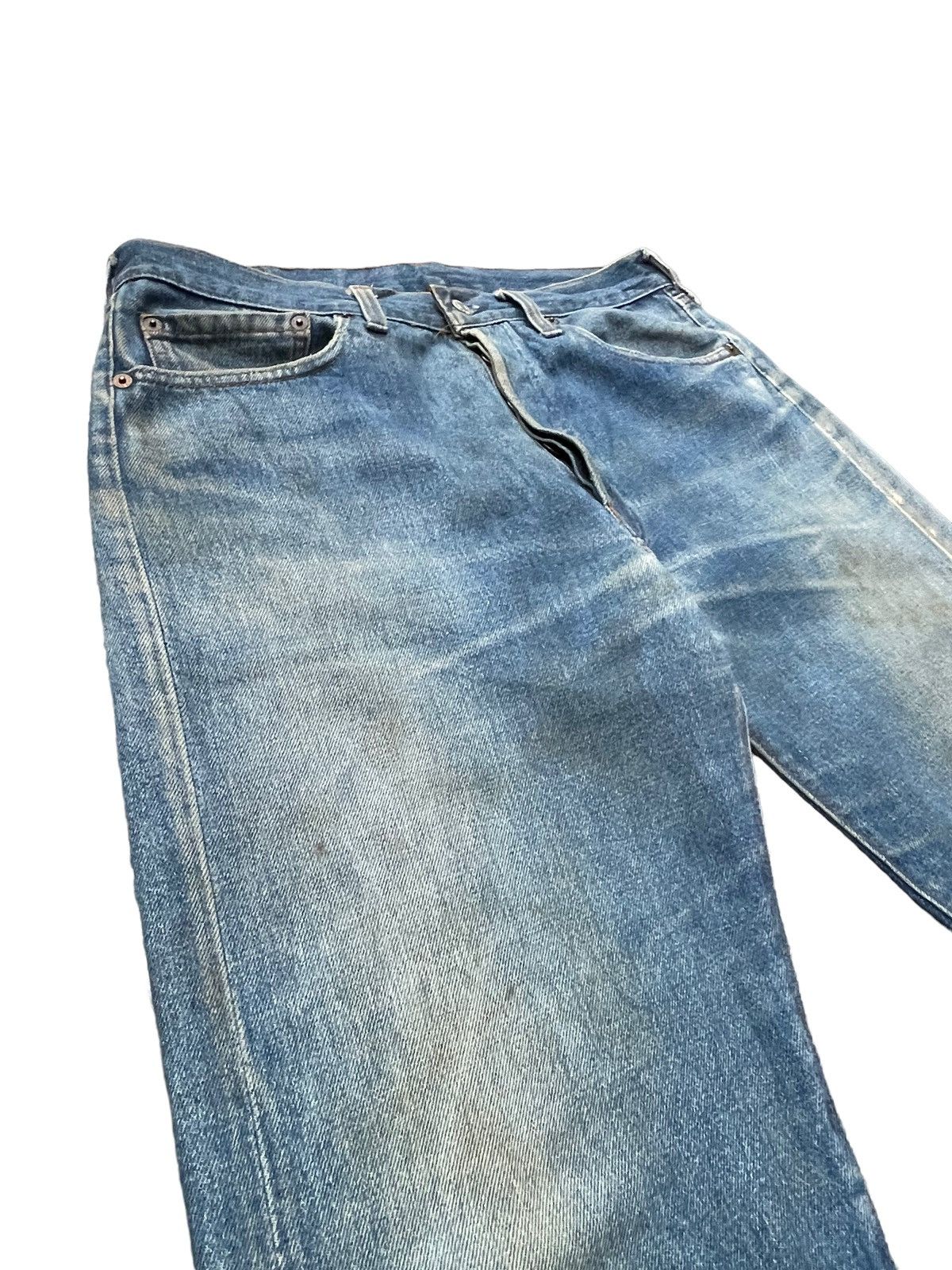 Levi's Vintage 1983 Levis 501 e Usa Faded Distresed Size US 33 - 7 Thumbnail