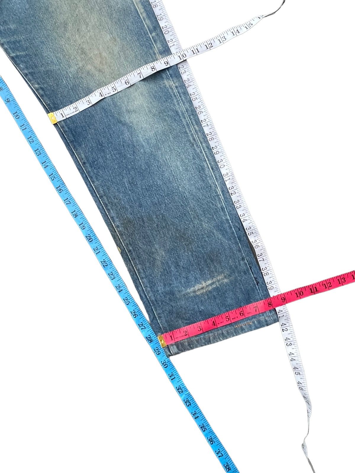Levi's Vintage 1983 Levis 501 e Usa Faded Distresed Size US 33 - 24 Thumbnail