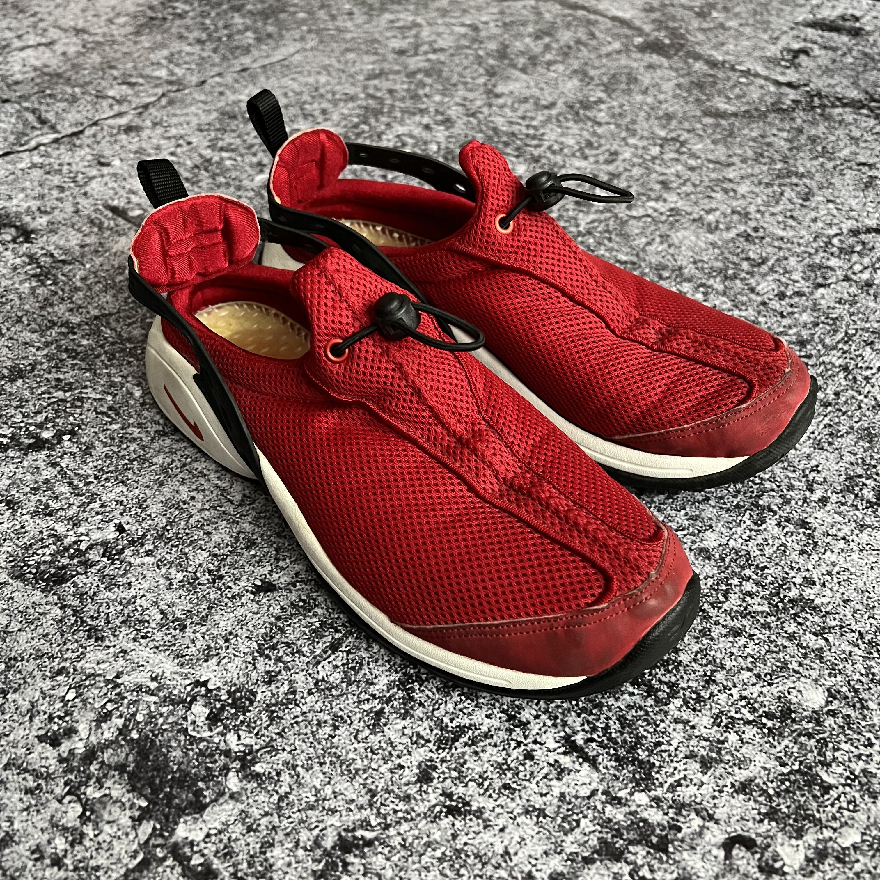 Nike Vintage Nike Heel Fit Unisex Size US 10 / UK 7.5 / EUR 42 Size US 9 / EU 42 - 6 Thumbnail